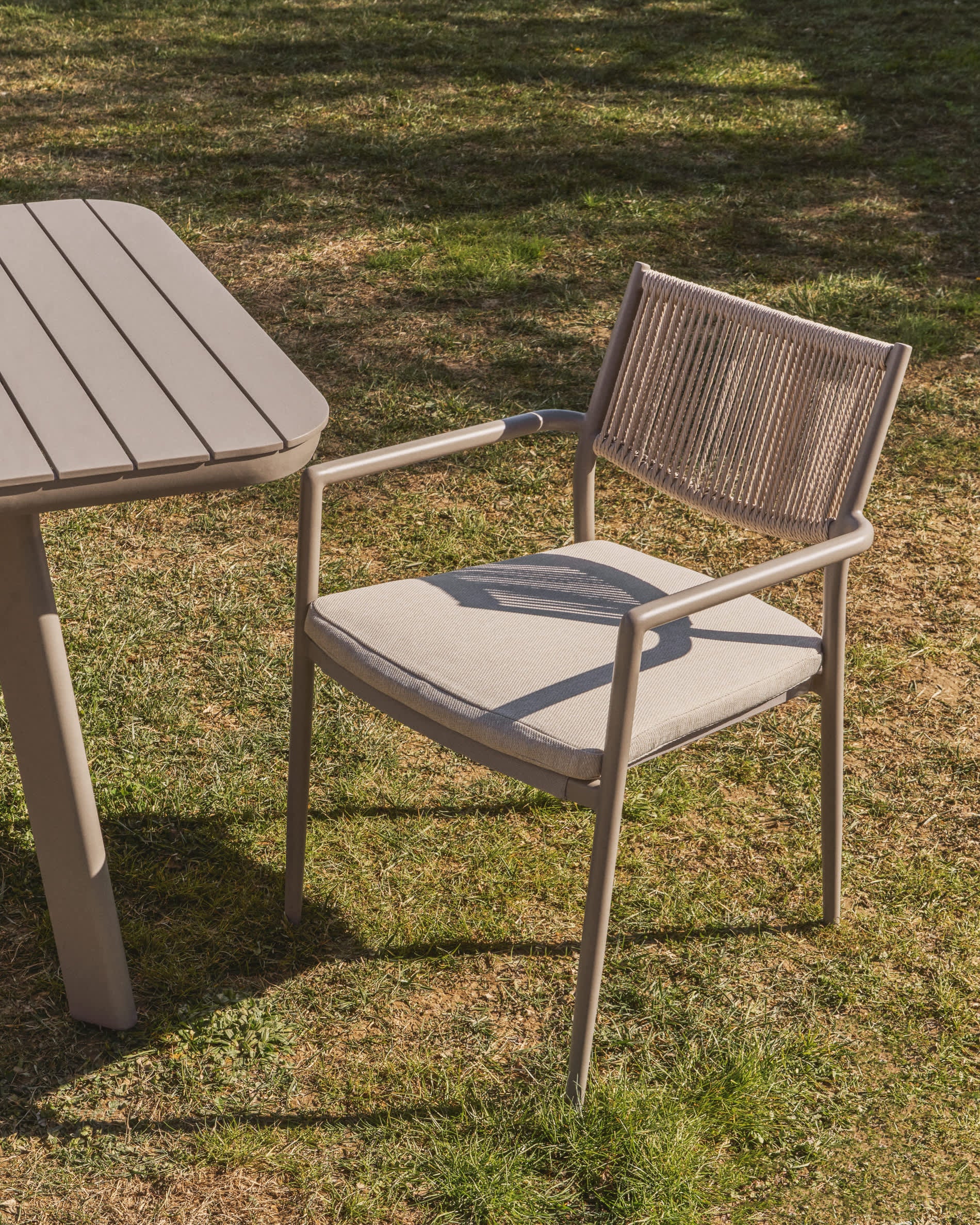 Gartenstuhl ARGASI grau-beige