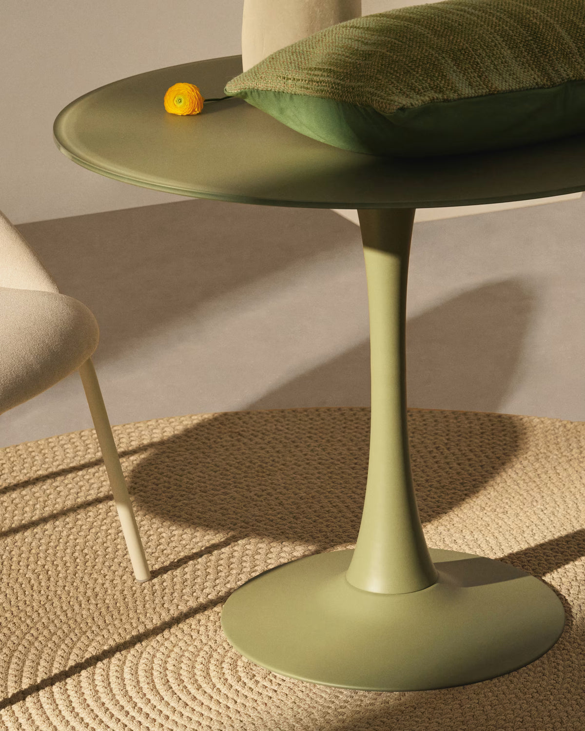 Ronde tafel VEDIRA crème met keramisch blad