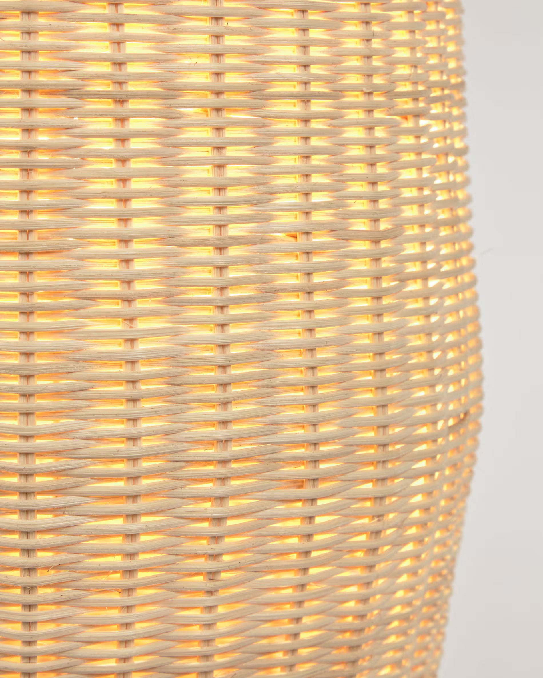 Vloerlamp KAMARIA van riet