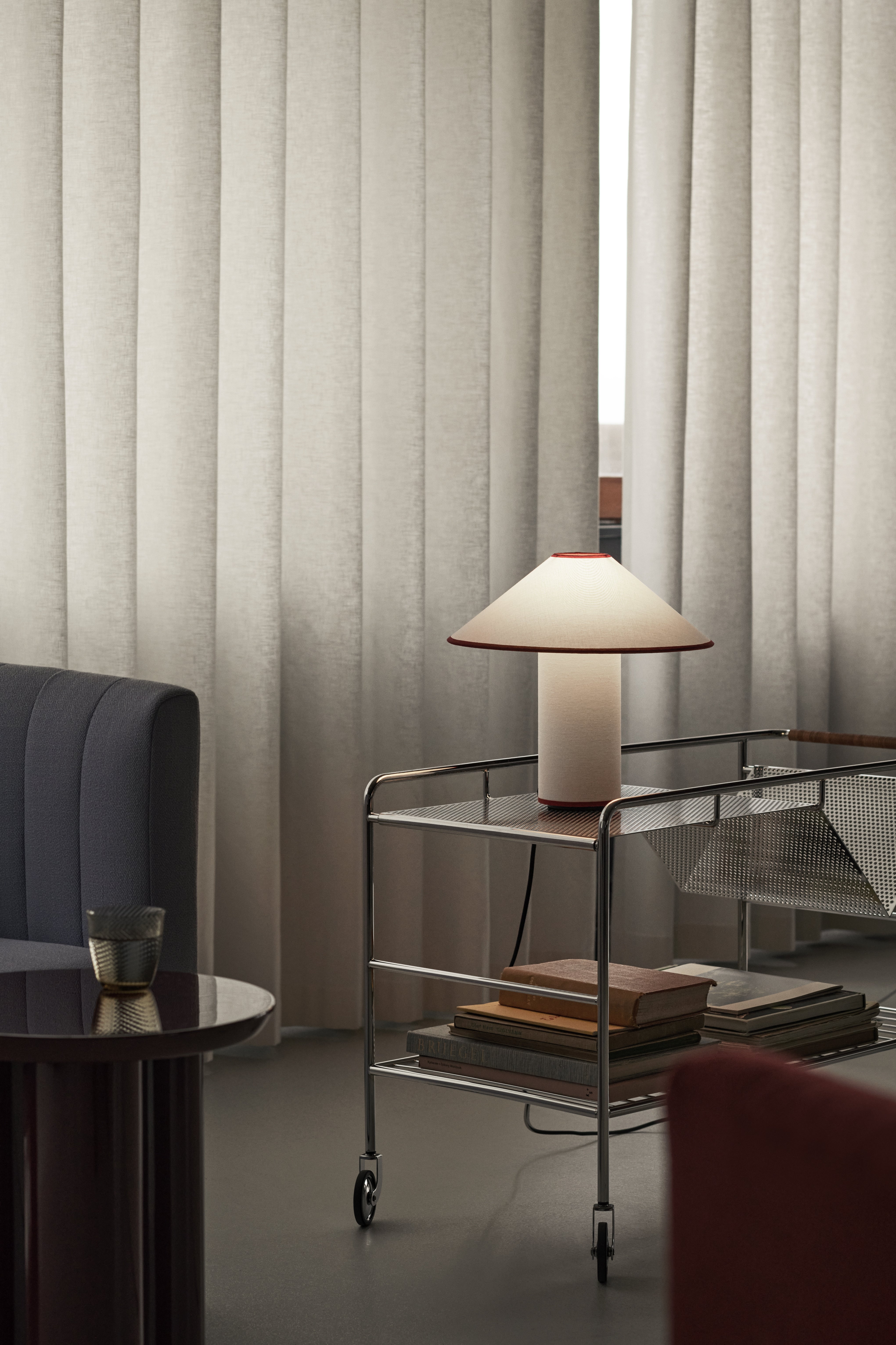 Tafellamp COLETTE ATD6 wit met rode afwerking