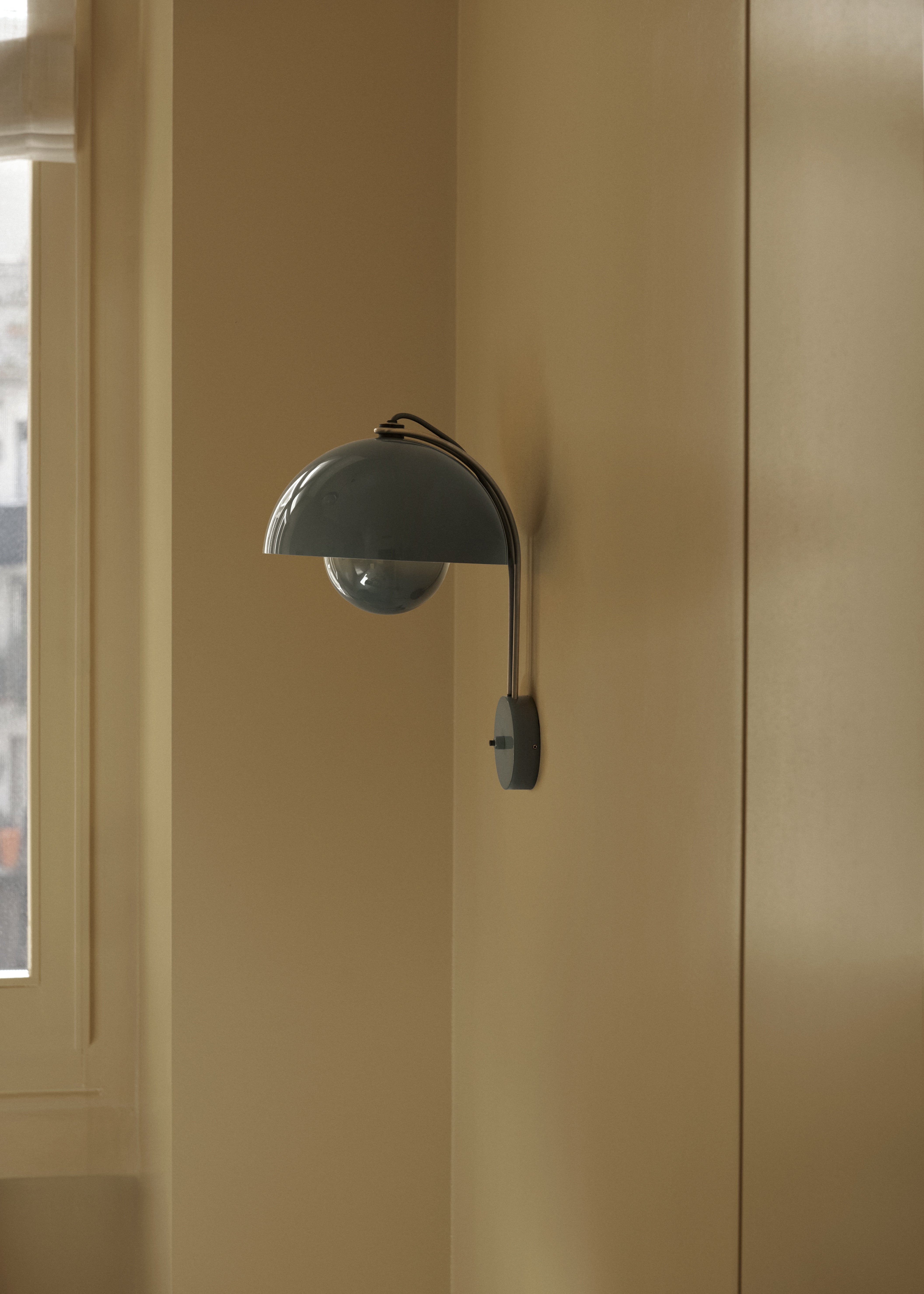 Wandlamp FLOWERPOT VP8 mat wit