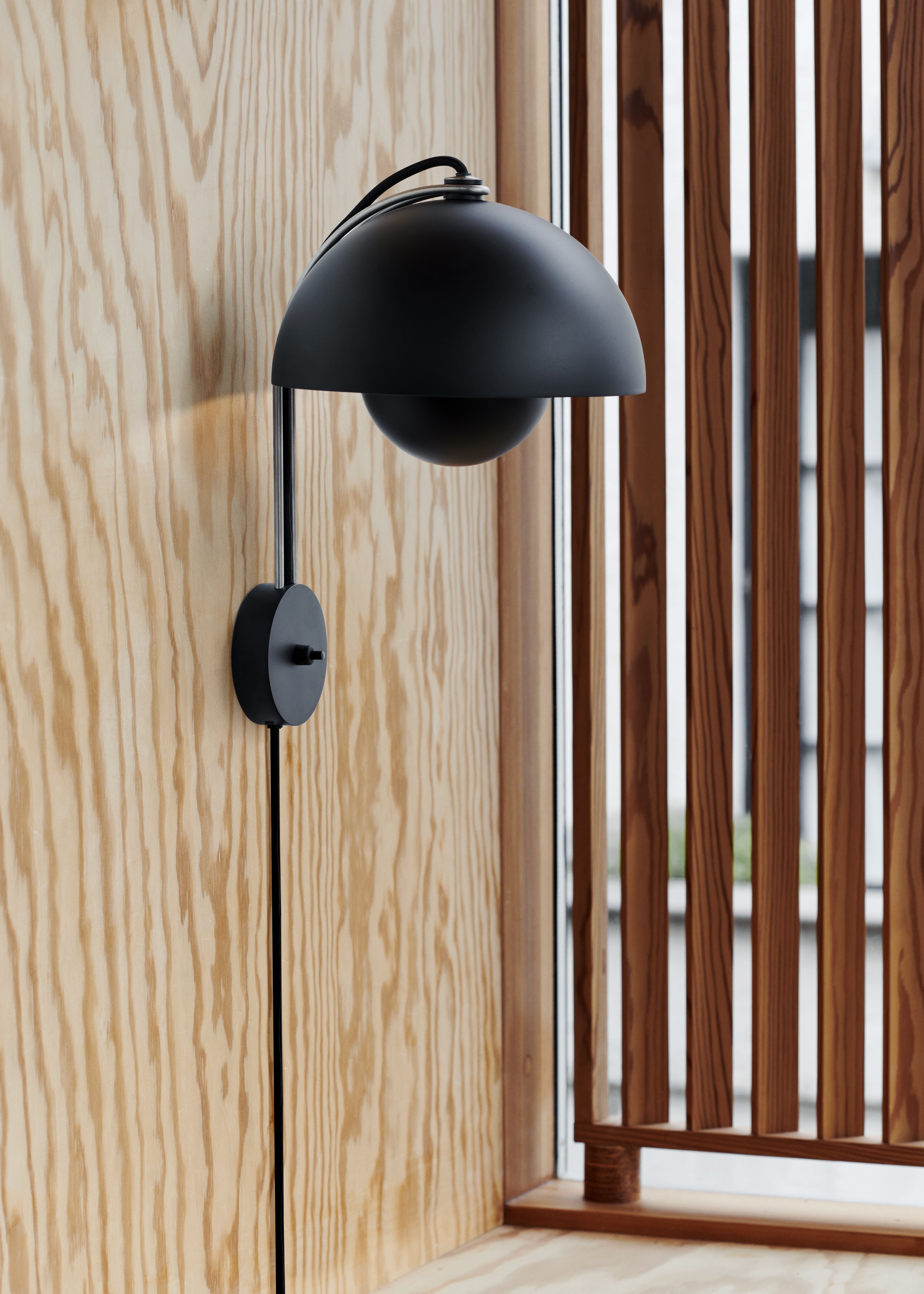 Wandlamp FLOWERPOT VP8 mat wit