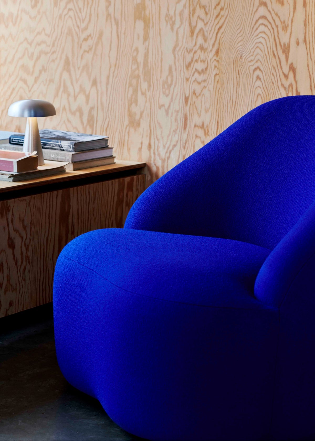 Gestoffeerde MARGAS LC2 fauteuil