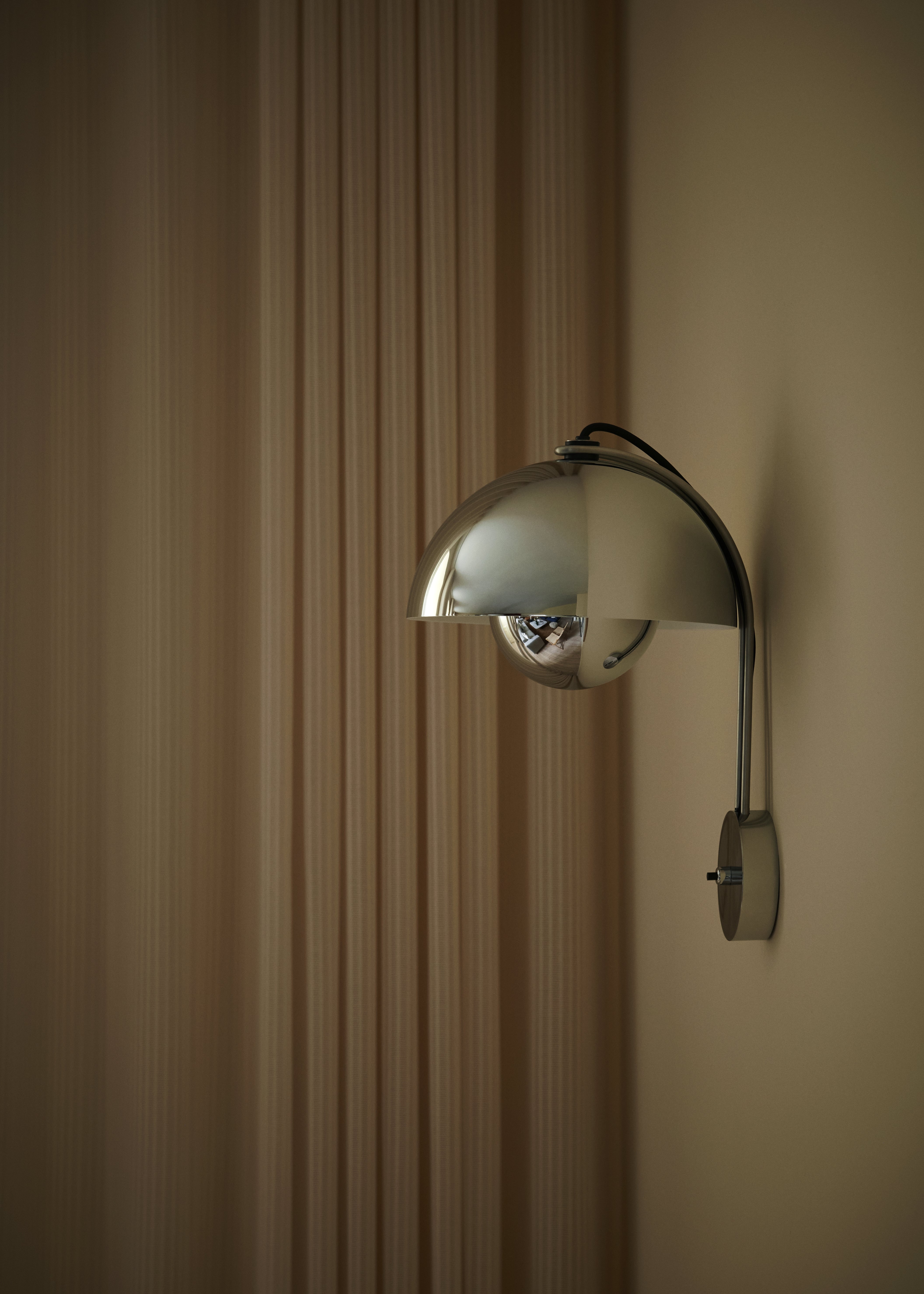 Wandlamp FLOWERPOT VP8 mat wit