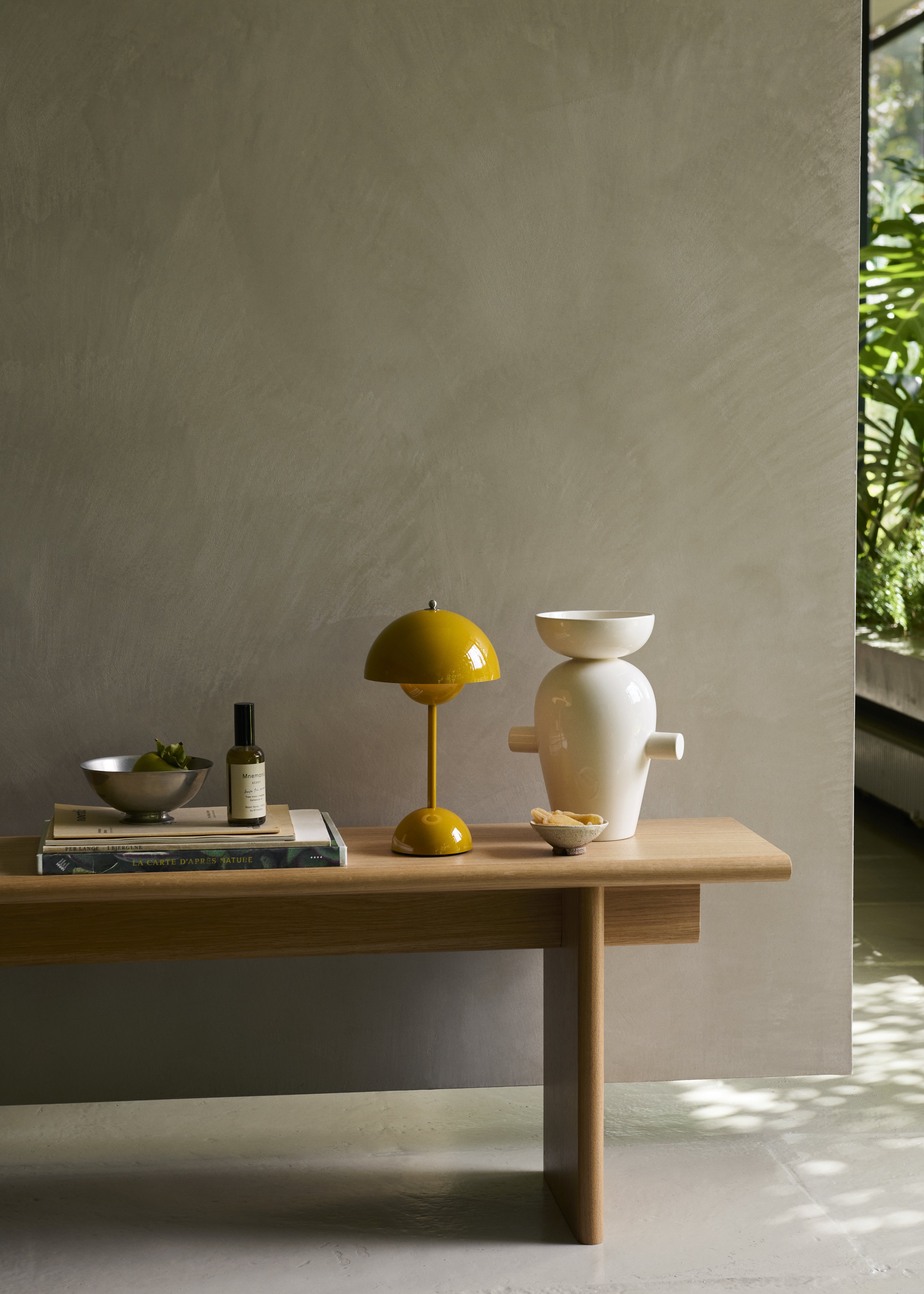Draagbare lamp FLOWERPOT VP9 mosterdkleurig