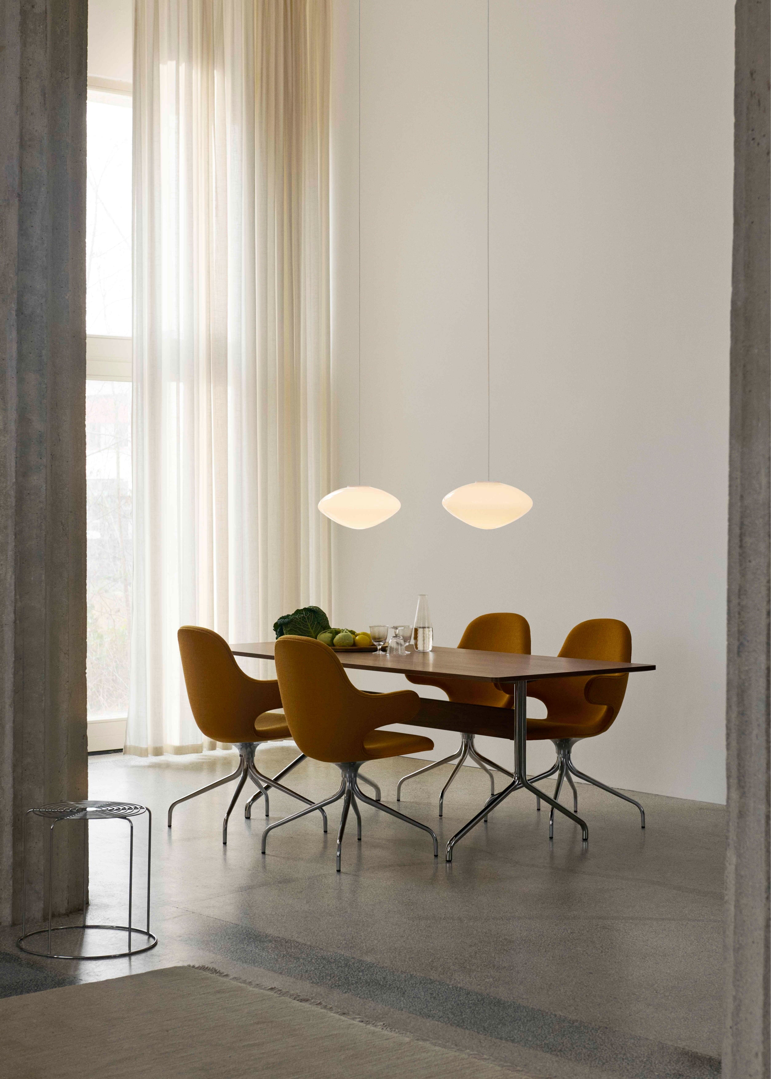 Gecoate eiken PAVILION tafel met verchroomde basis