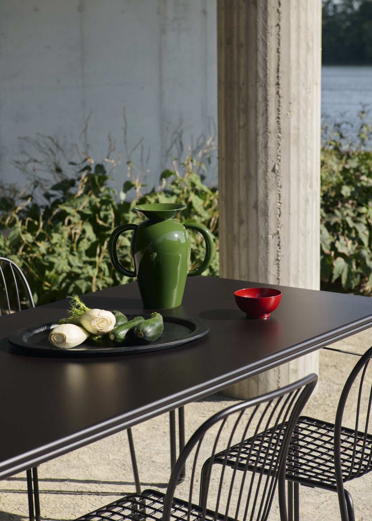 Buiten tafel THORVALD zwart