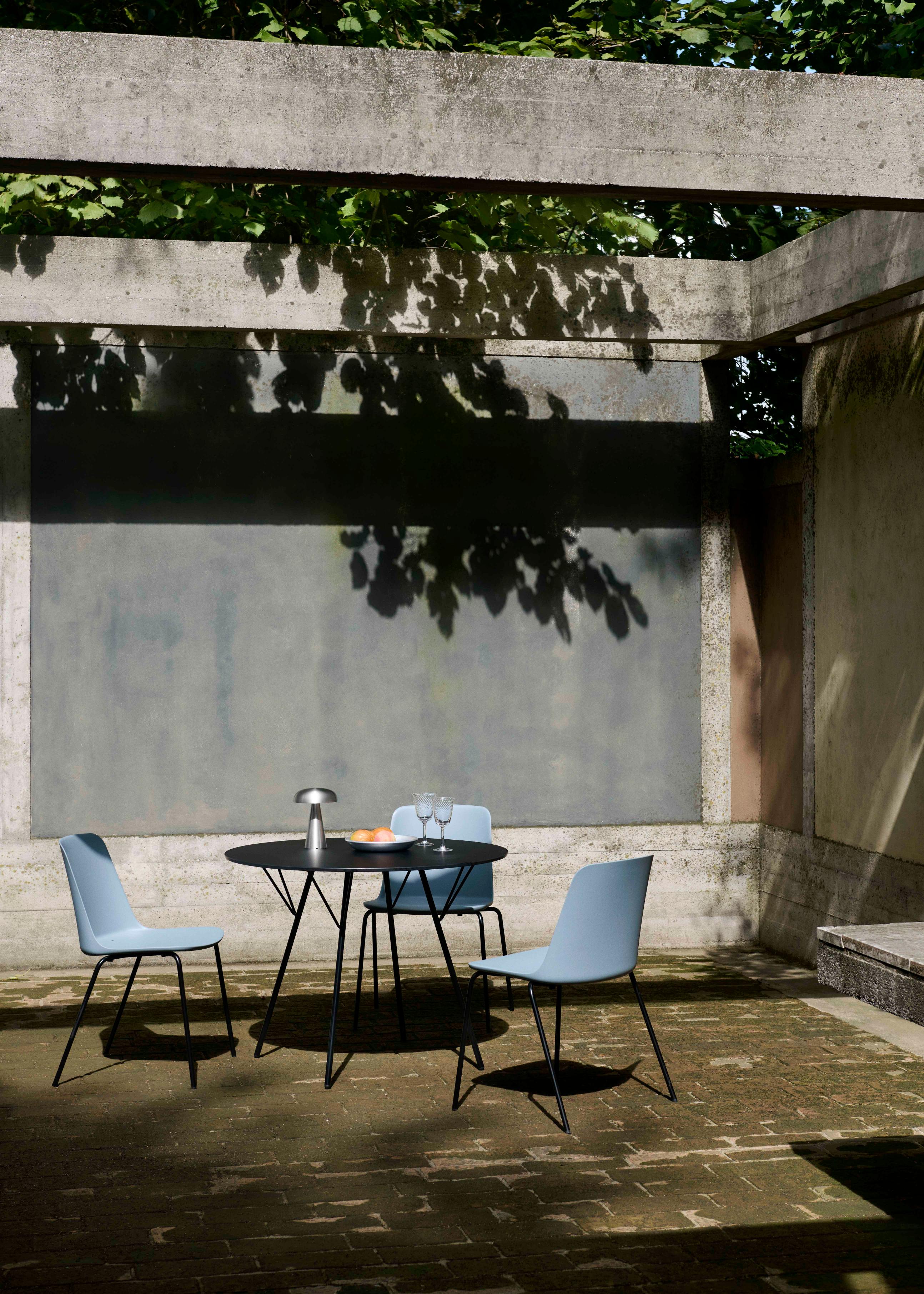 Ronde buiten tafel RFH zwart