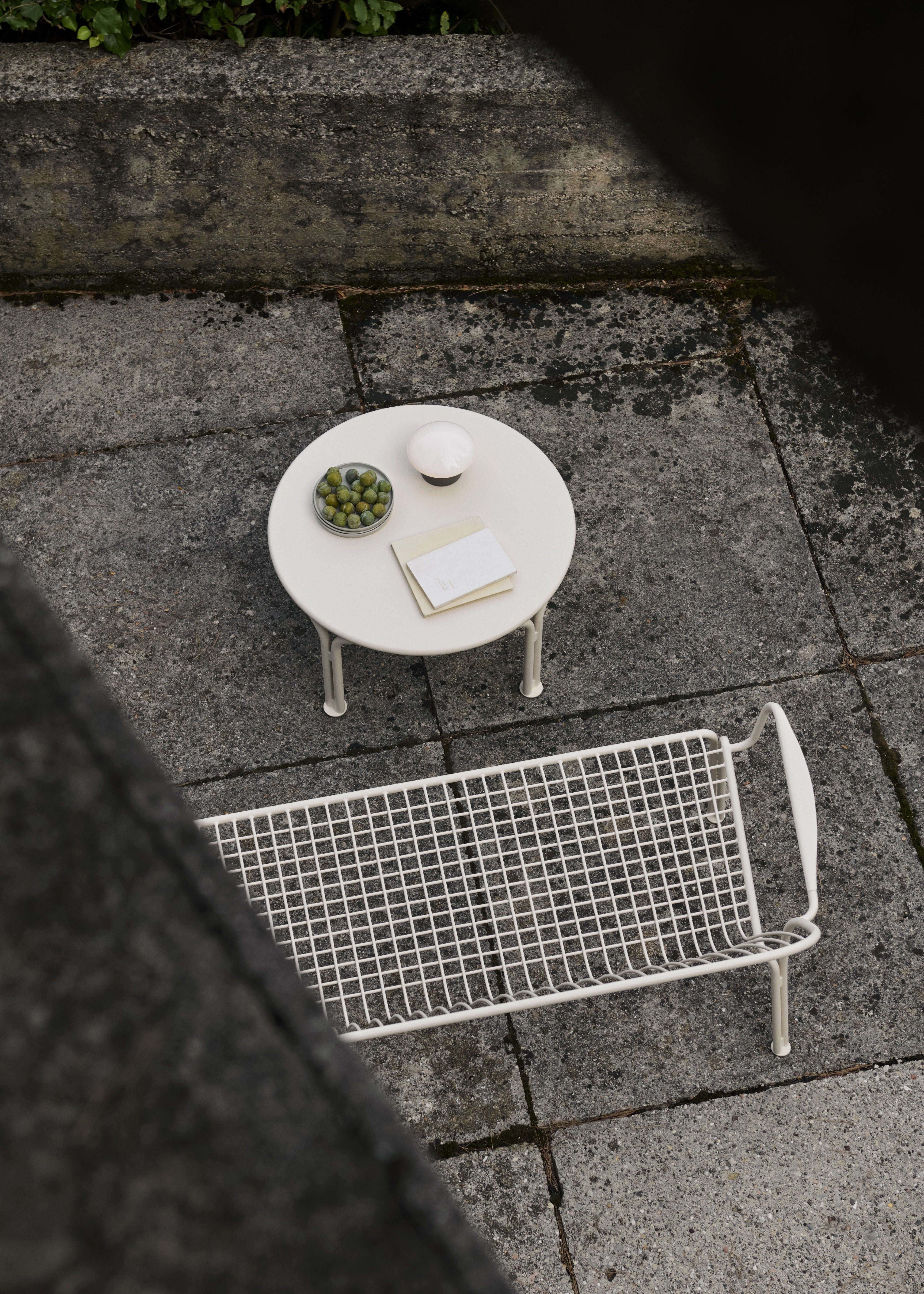 Buiten koffie tafel THORVALD ivoor