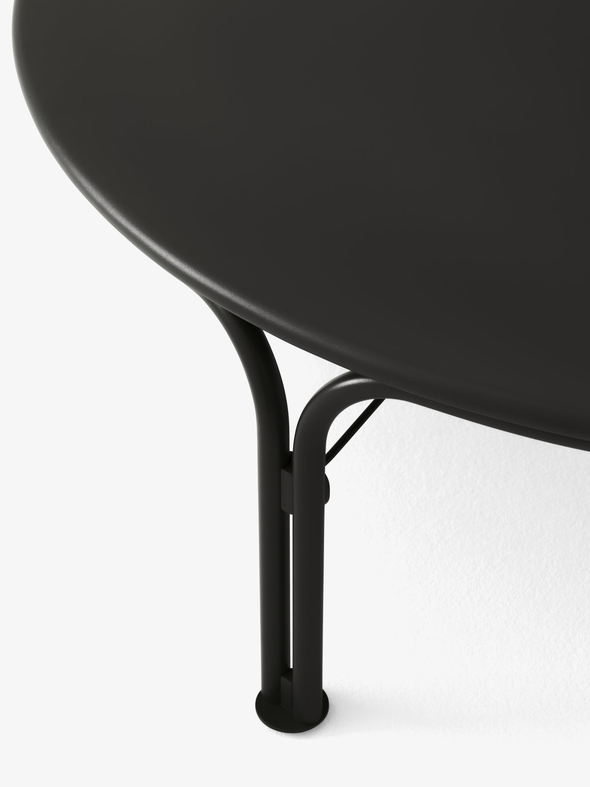 Buiten koffie tafel THORVALD zwart