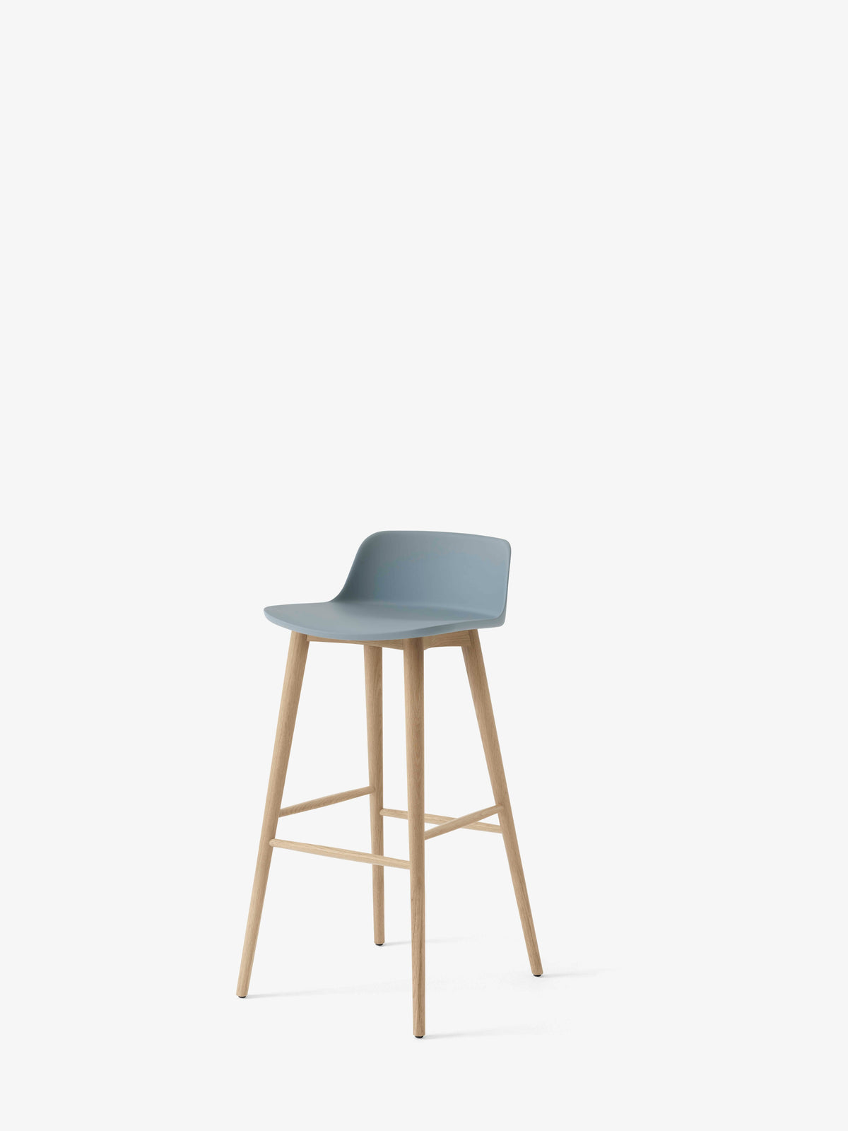 Hocker RELY lichtblauw met een eiken basis