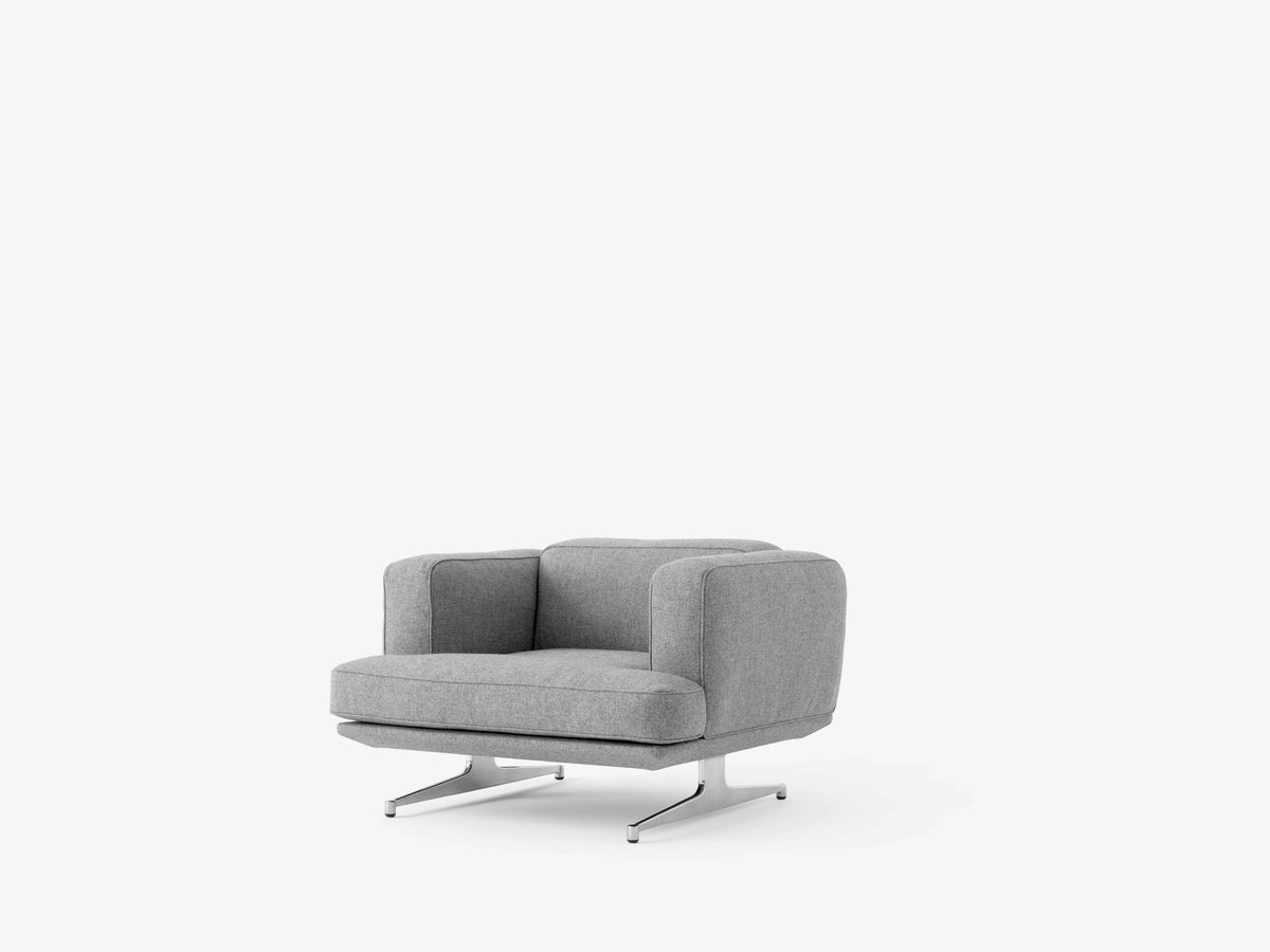 Fauteuil INLAND AV21 gestoffeerd met een aluminium basis