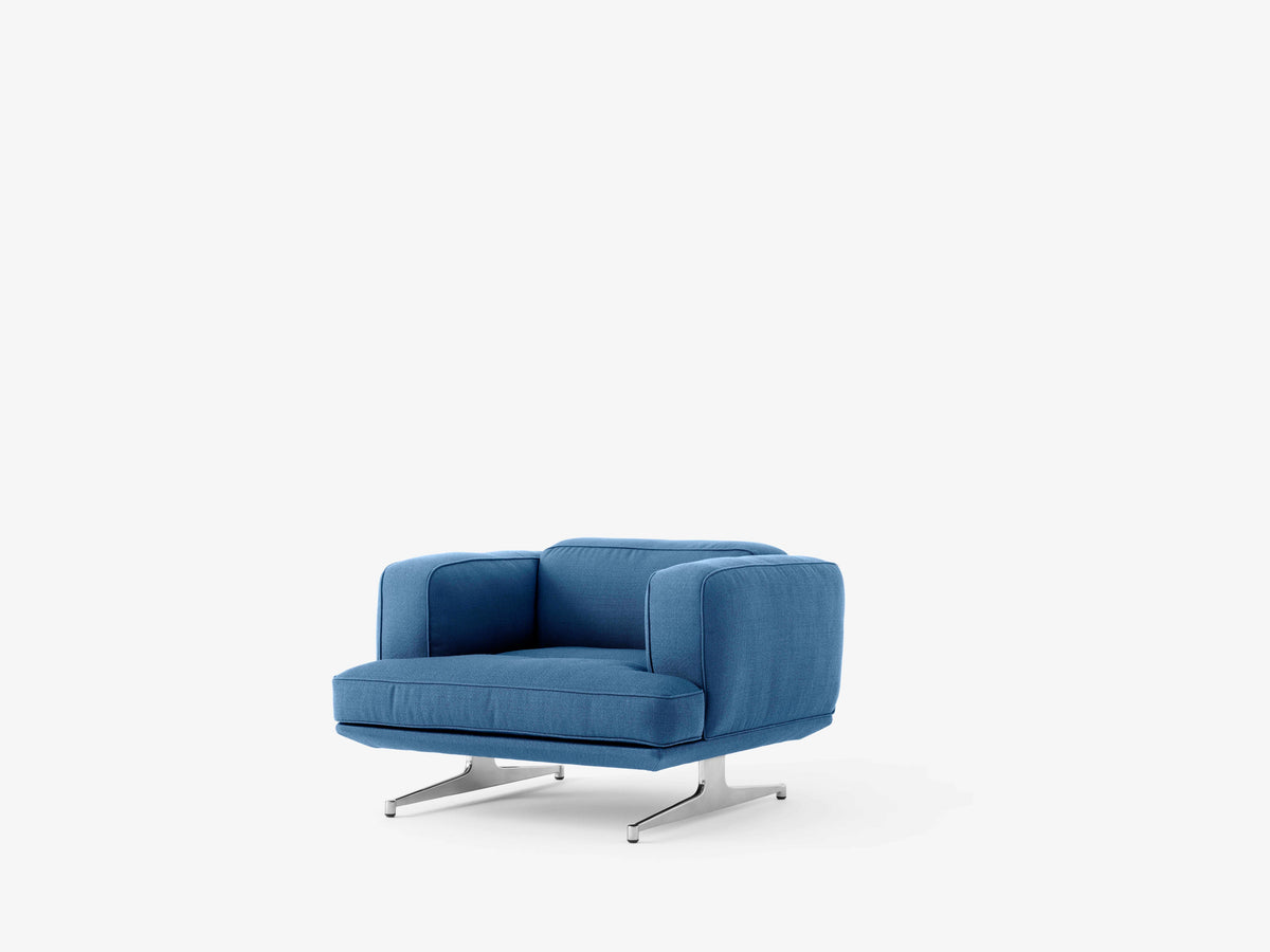 Fauteuil INLAND AV21 gestoffeerd met een aluminium basis