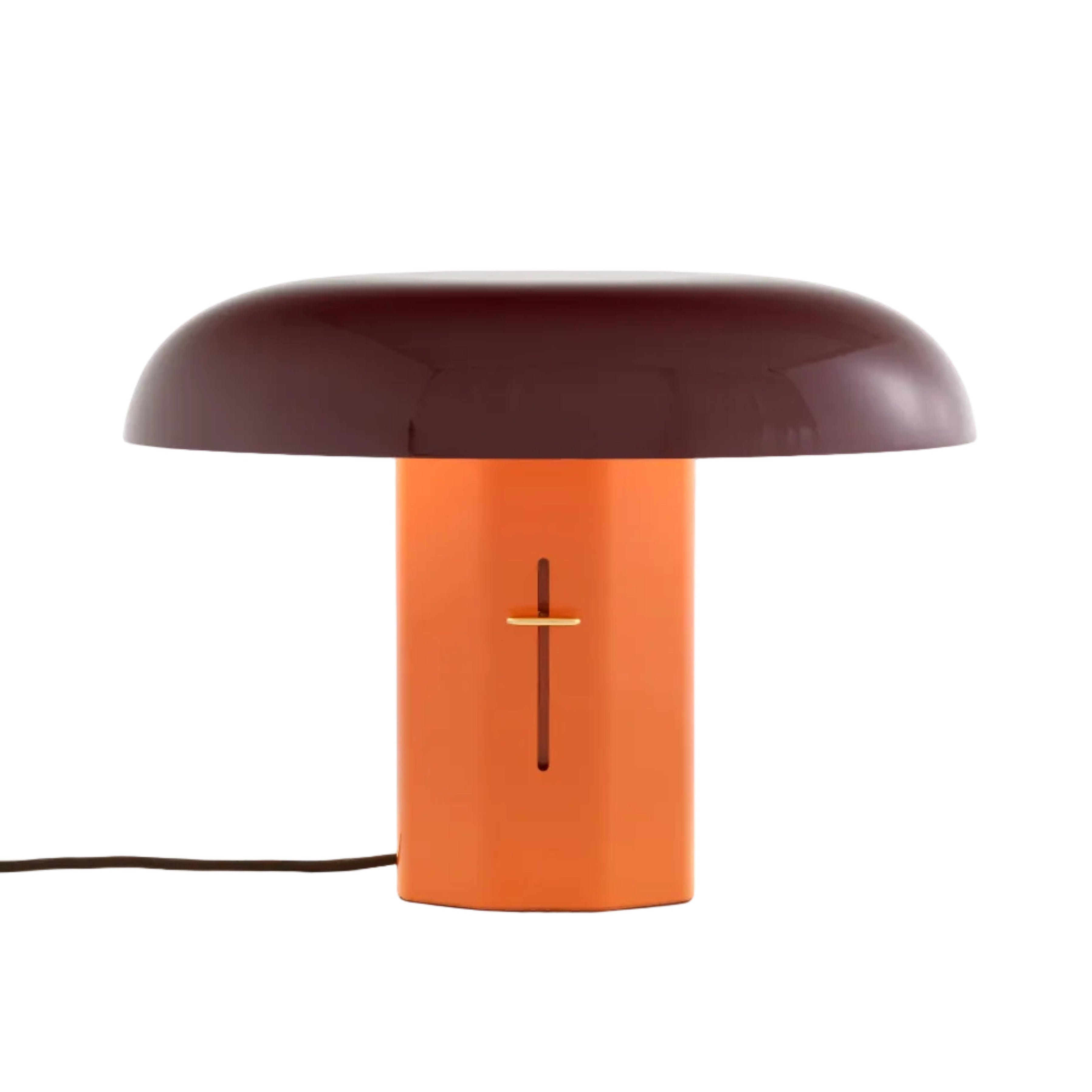 Tafellamp MONTERA JH42 met een robijnrode kap en een amberkleurige voet.