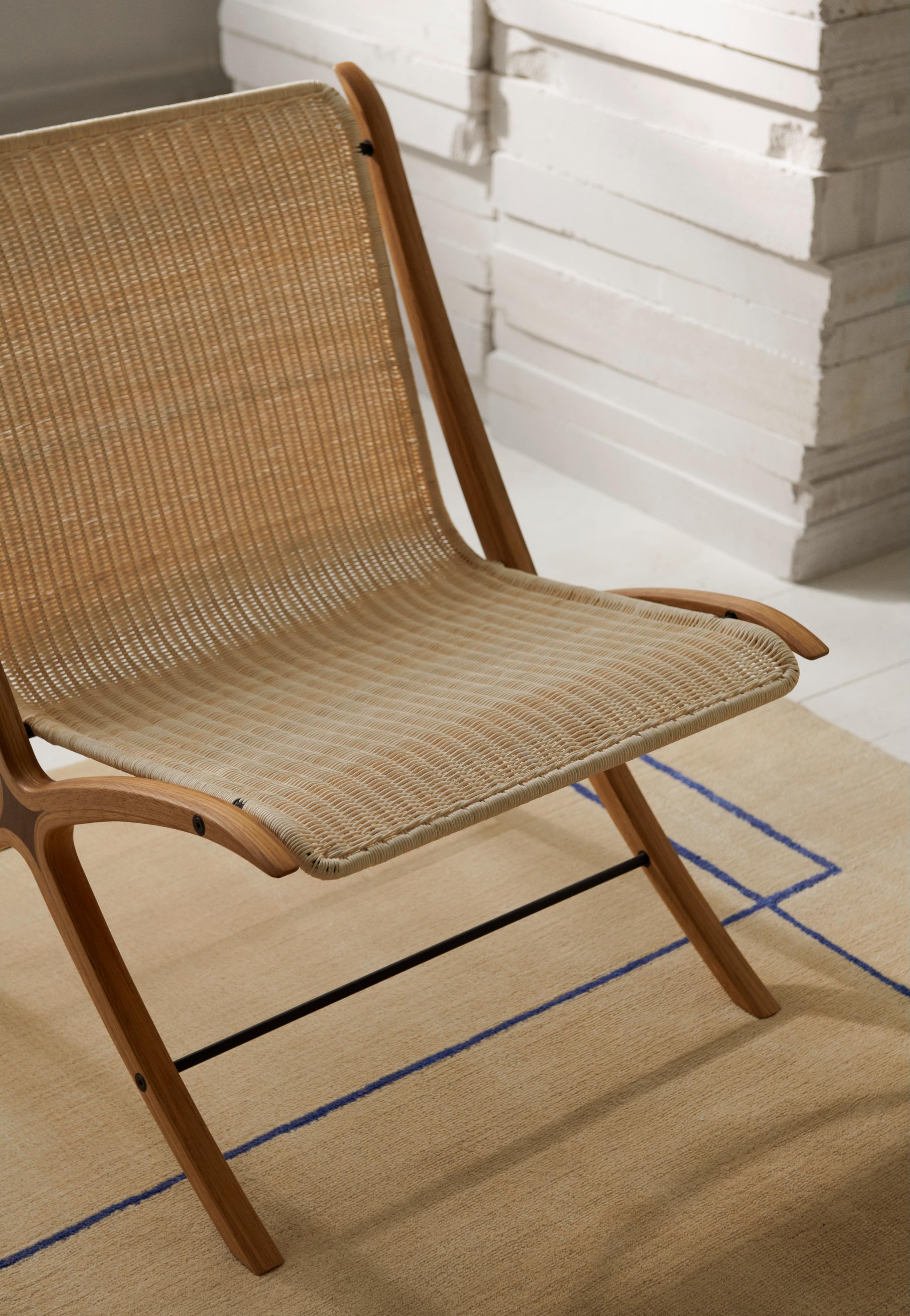 Fauteuil X HM10 met rieten zitting en houten basis