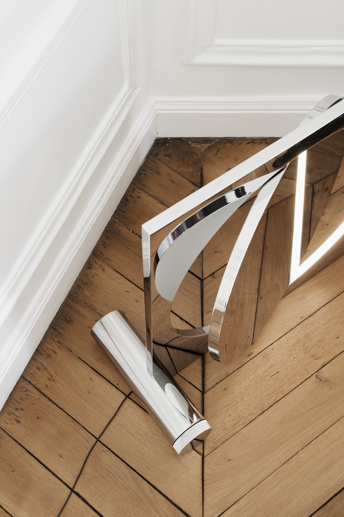 MOONSETTER chrome floor lamp