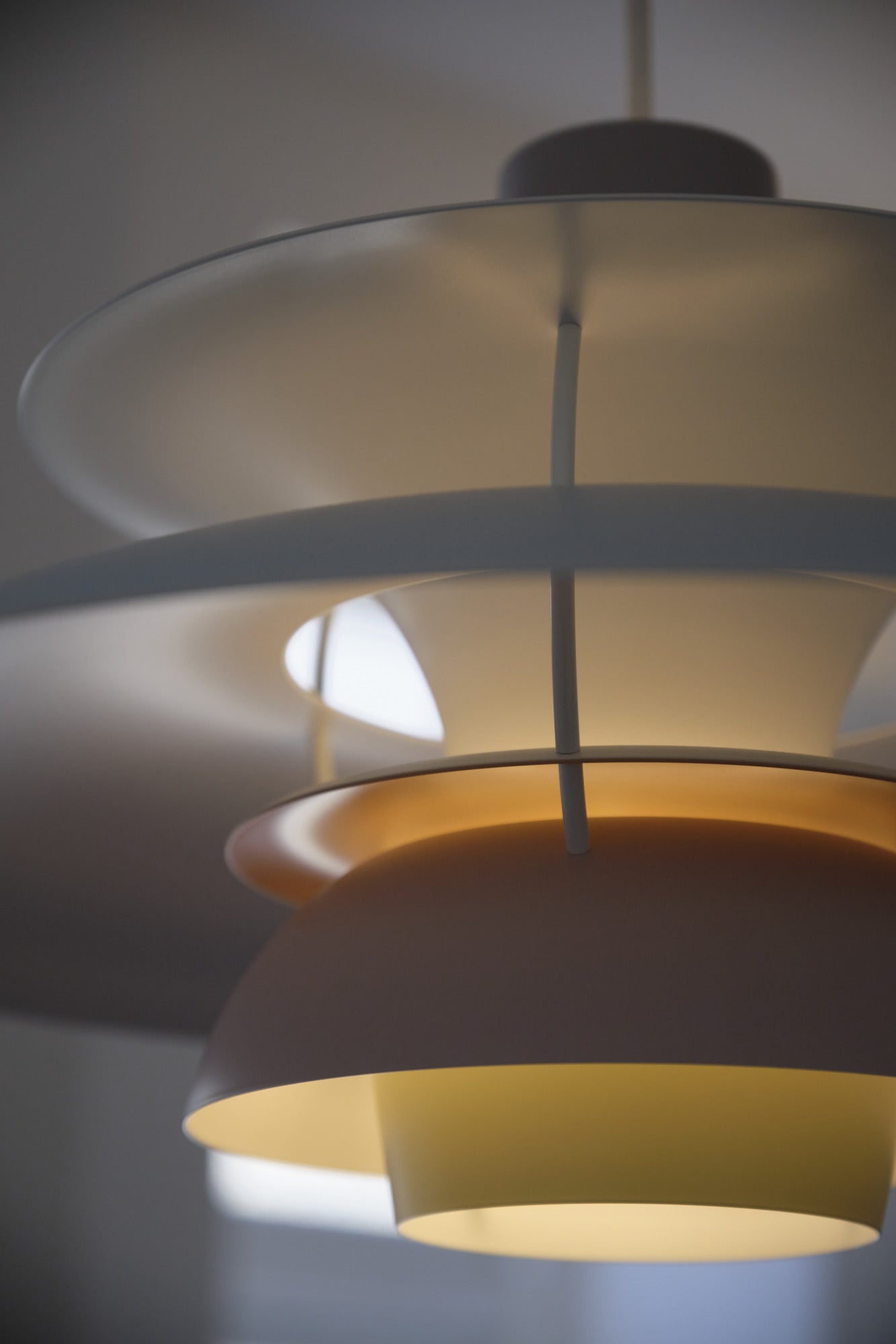 PH 5 Pendant Lamp Monochromatic Oyster Gray