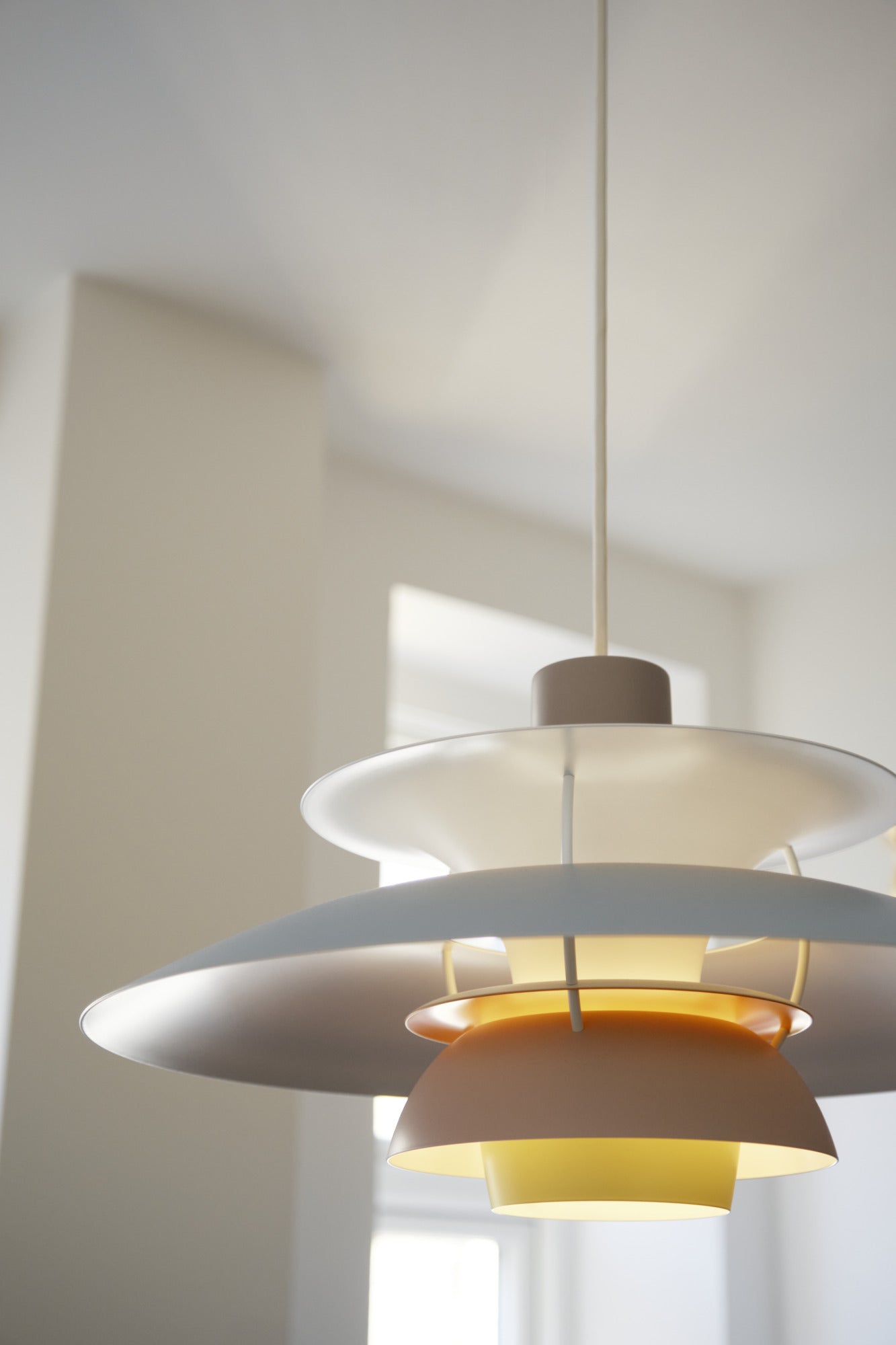 Hanglamp PH 5 pastel oester met blauw en roze