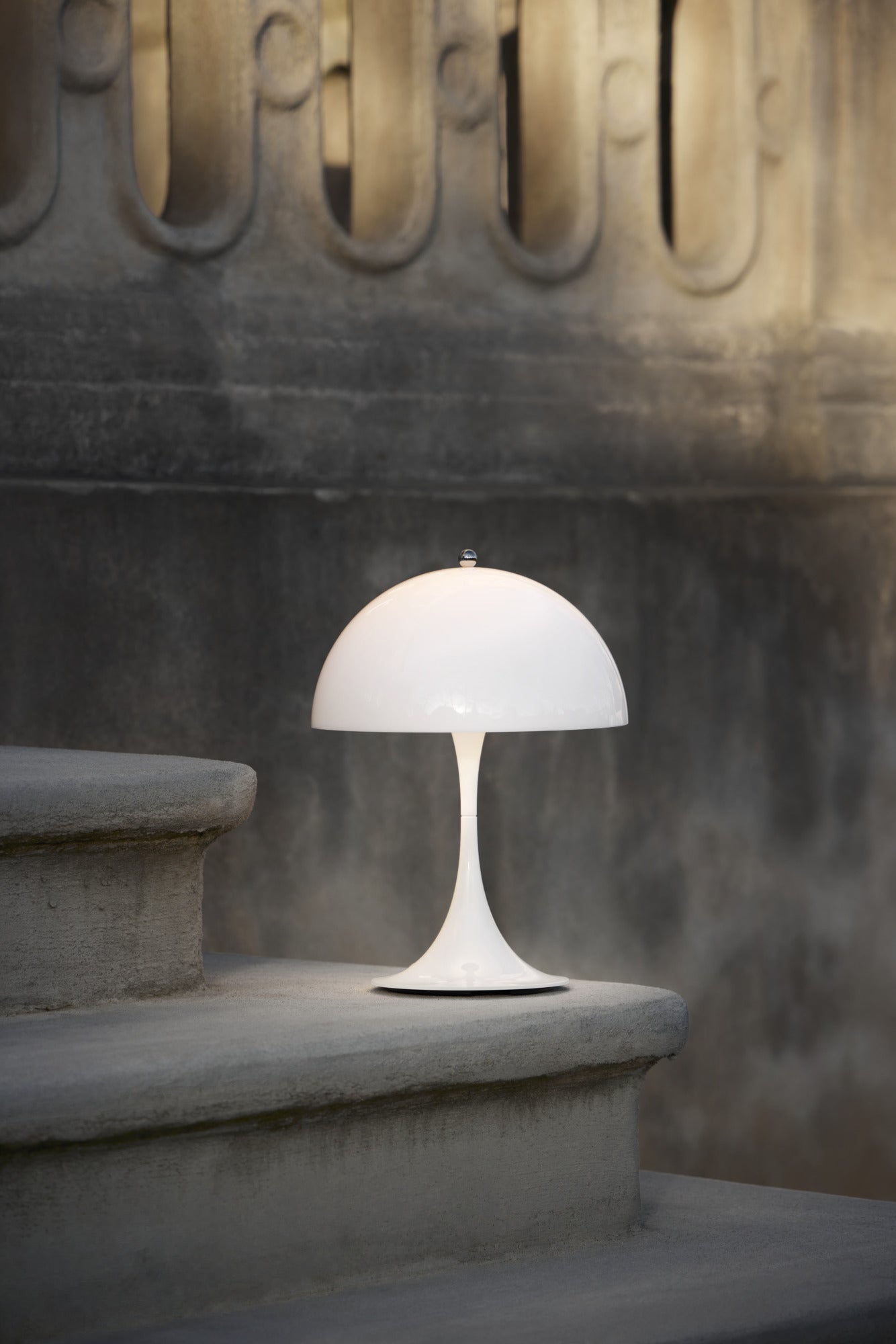 Portable Lamp PANTHELLA 250 White