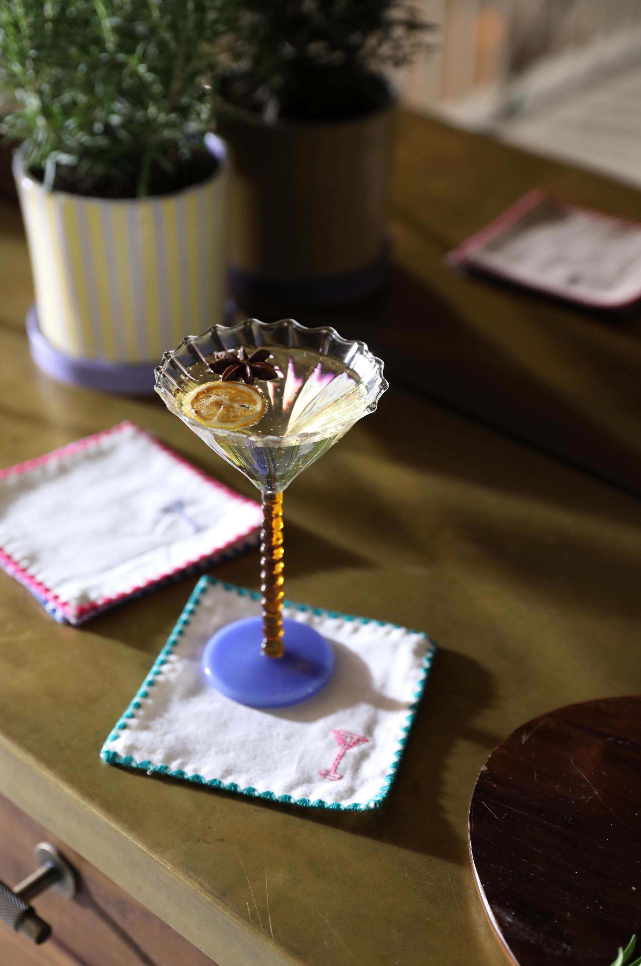 Zigzag cocktailservetten van katoen