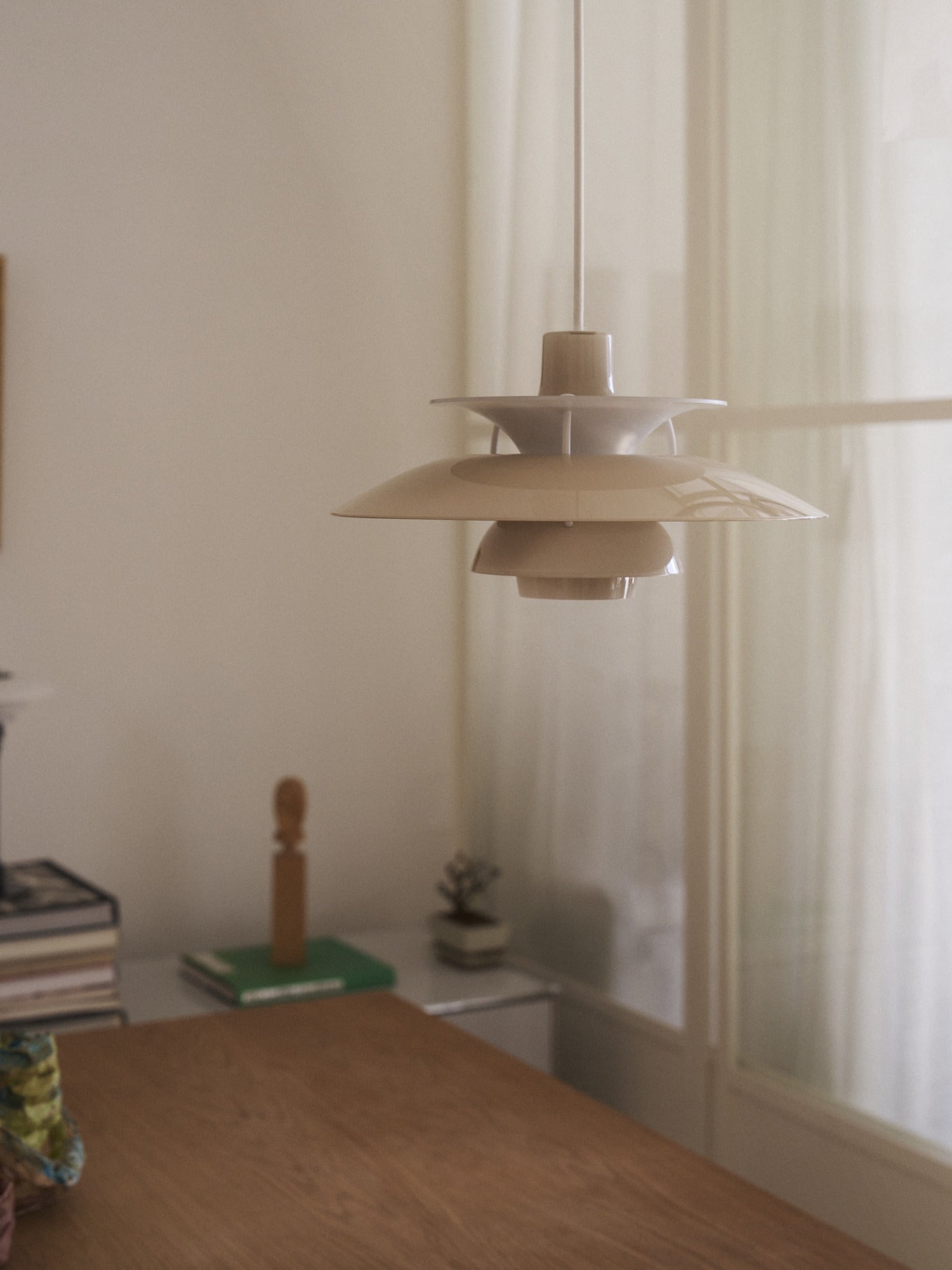 Hanglamp PH 5 OPAL beige