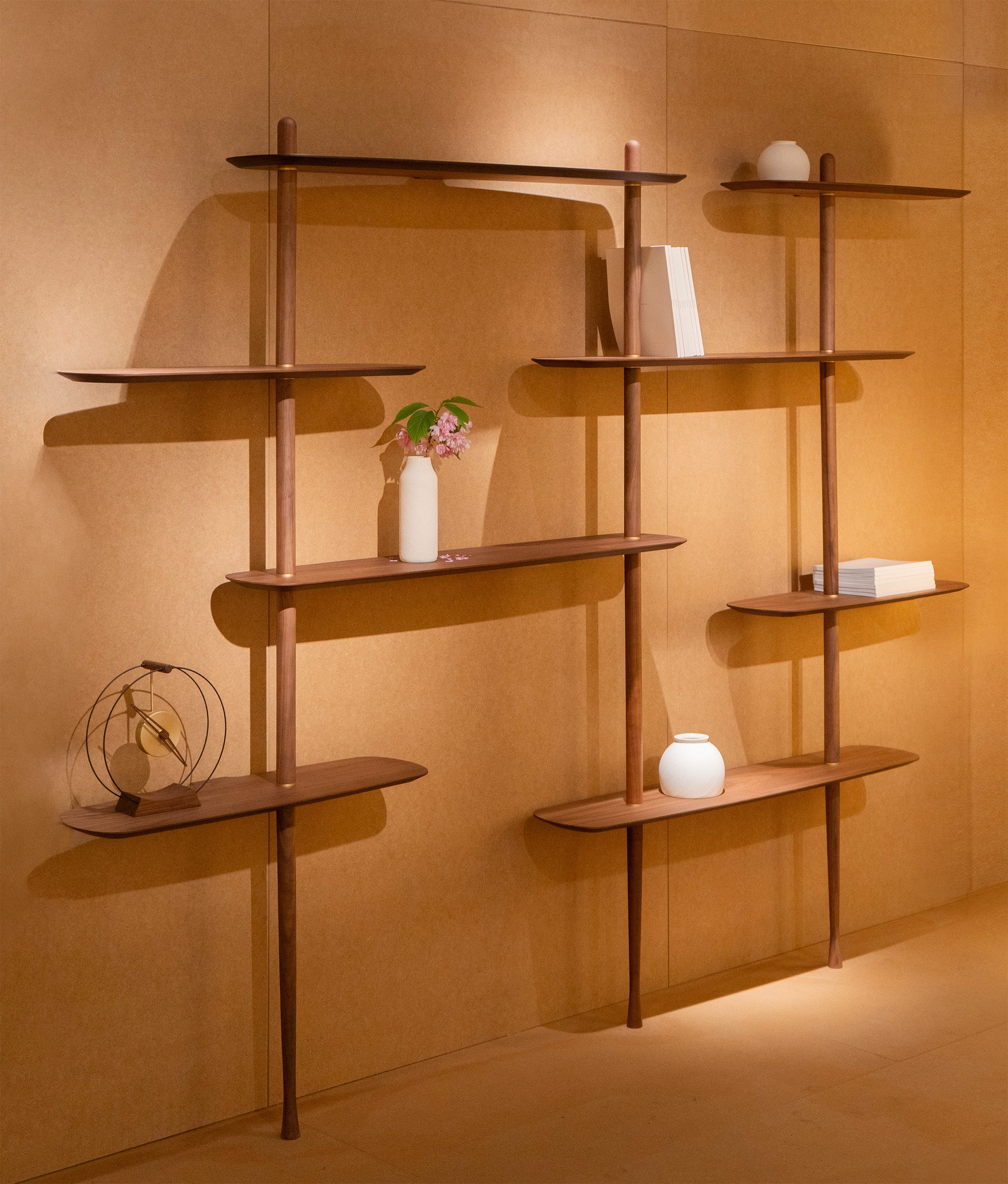 Wandrek AXIS 3 zwart essenhout