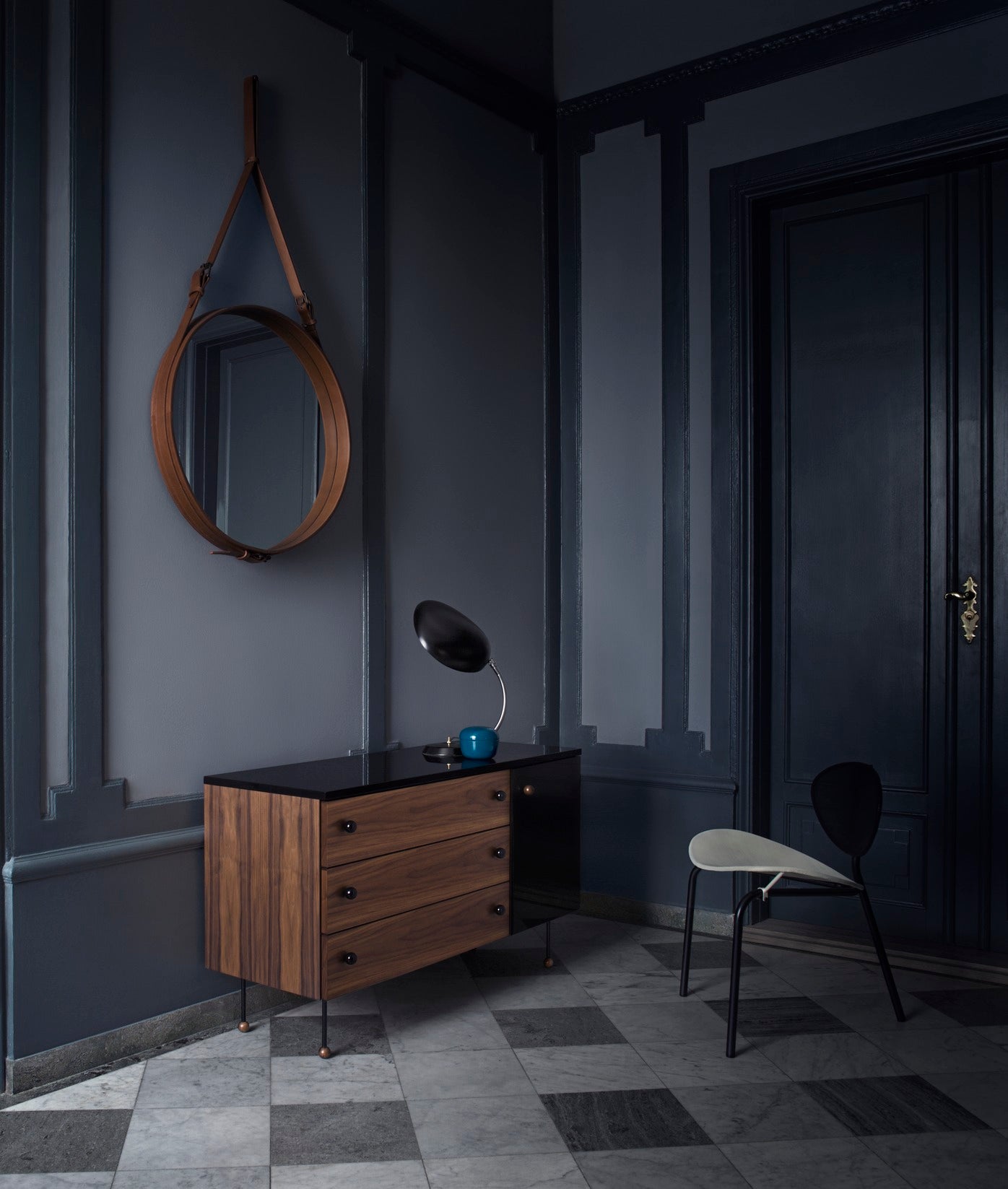 Commode 62 notenhout