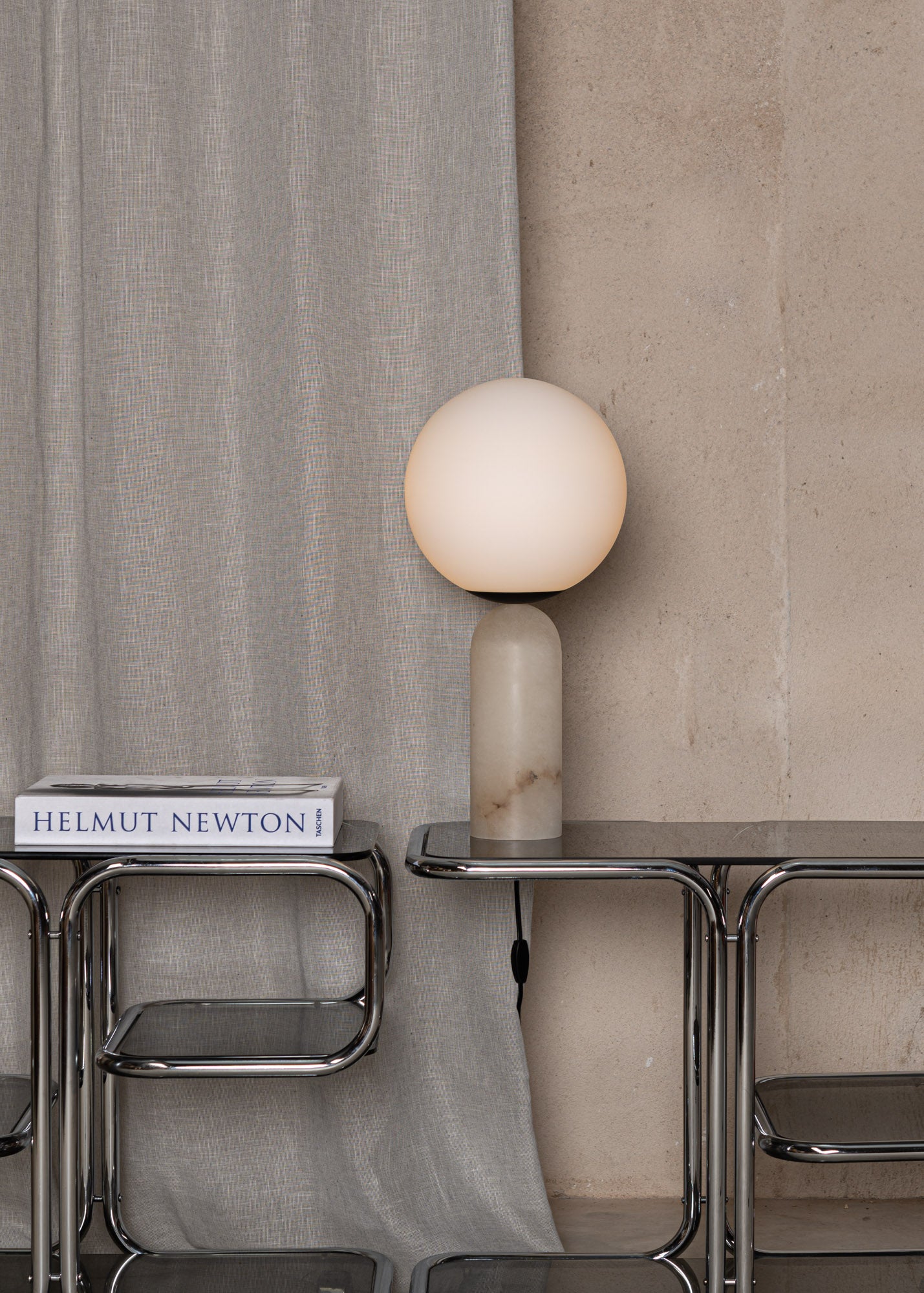 ATLAS Table Lamp White Alabaster