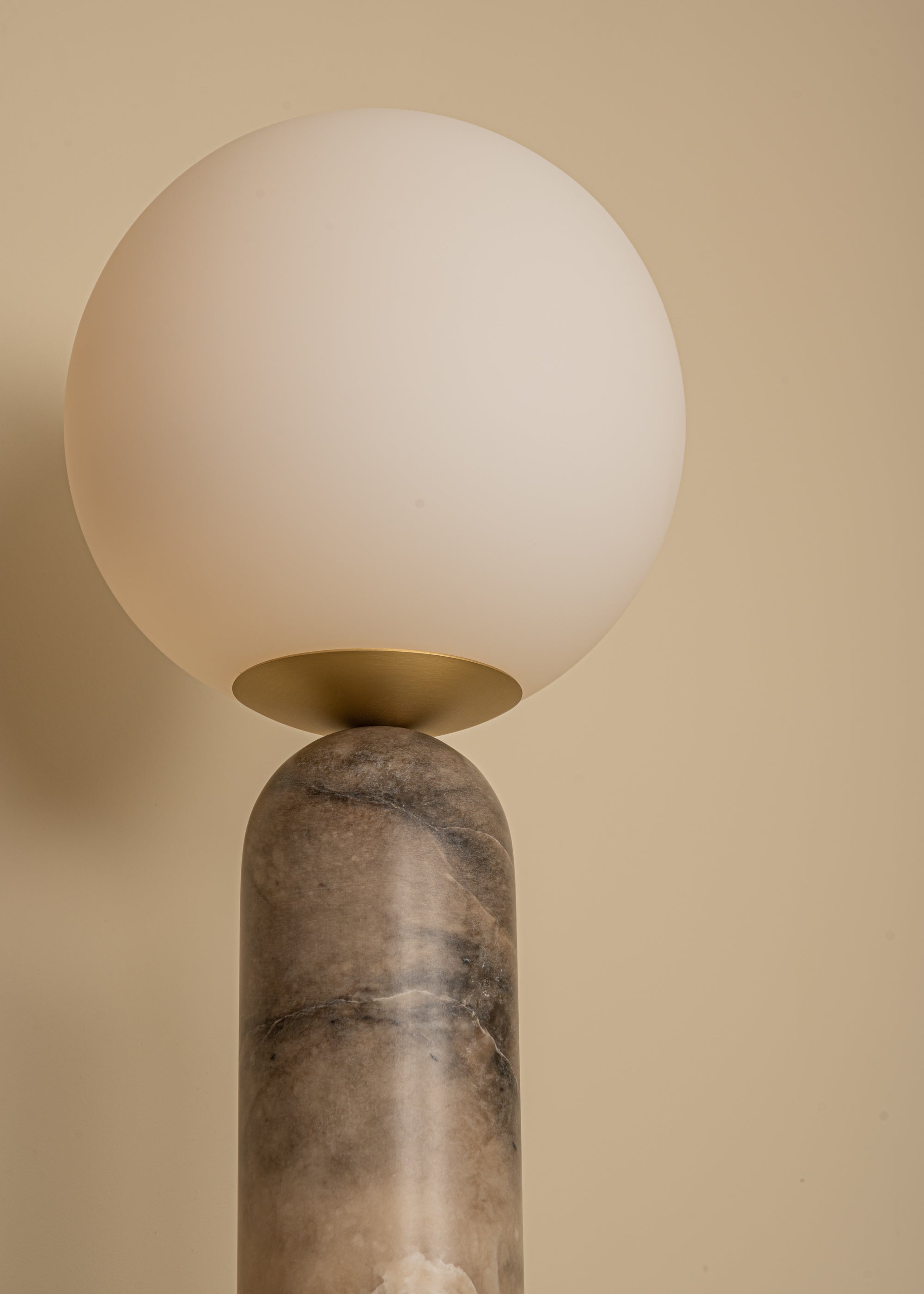 ATLAS Table Lamp Dark Beige Alabaster
