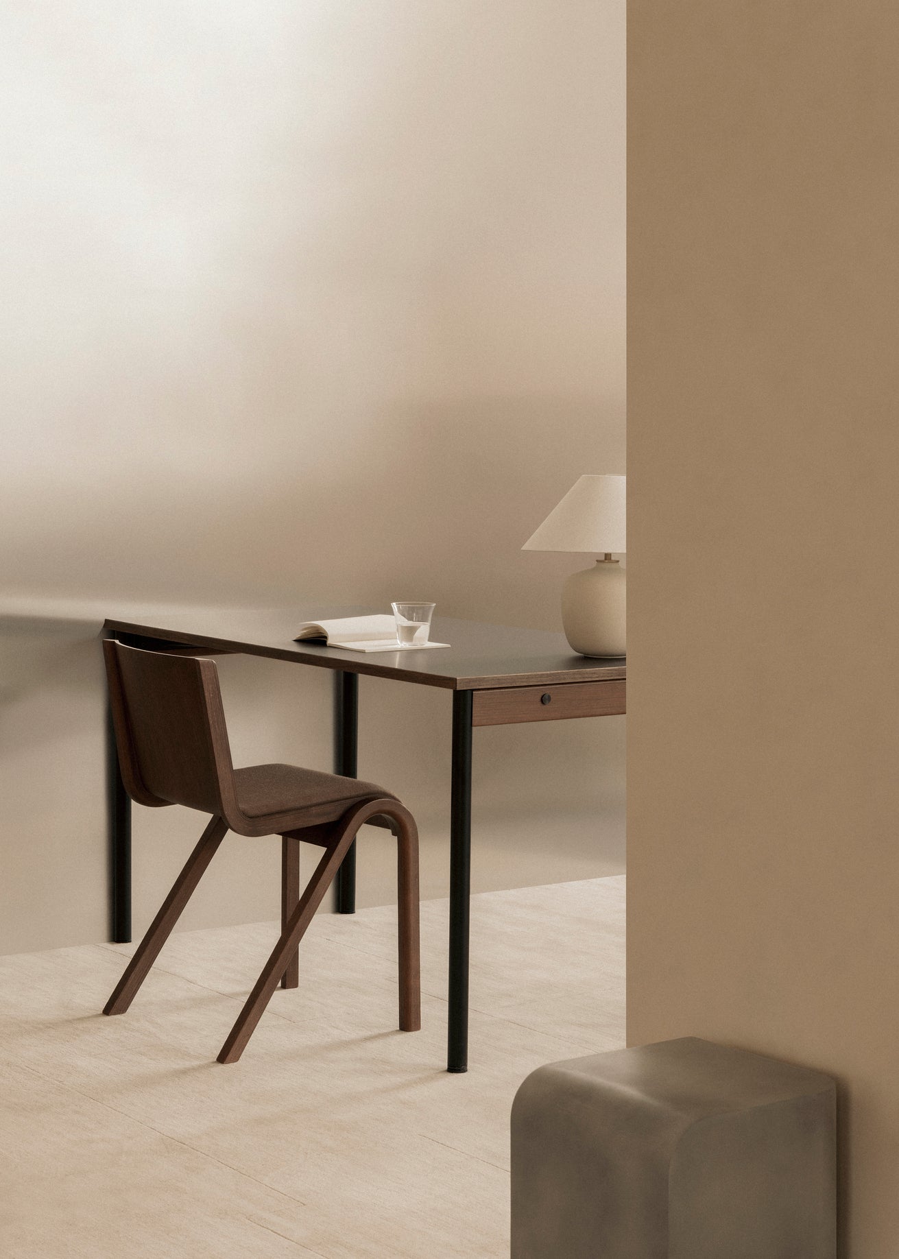 READY chair oak wood