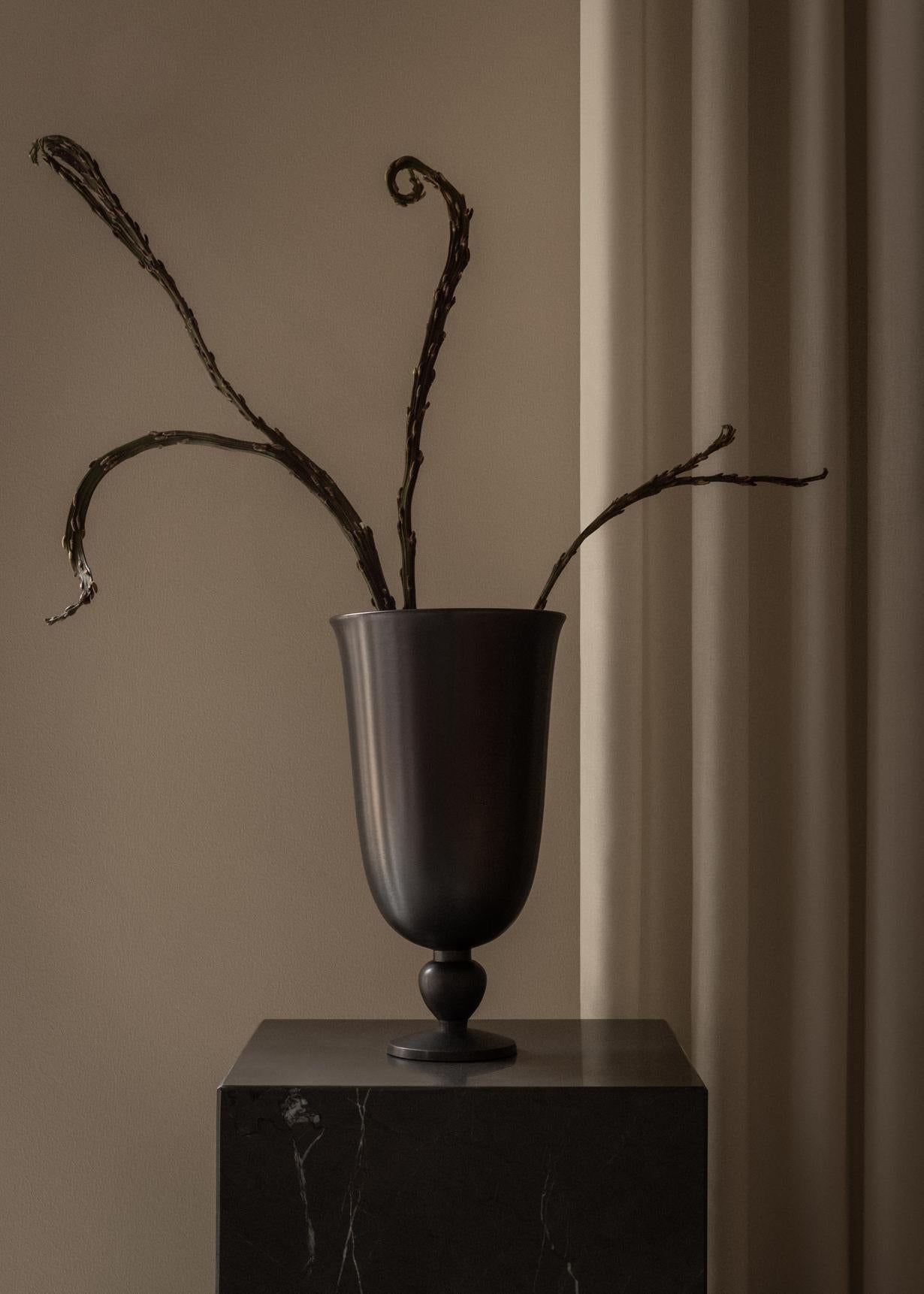 Vase PAVOT braunes Aluminium