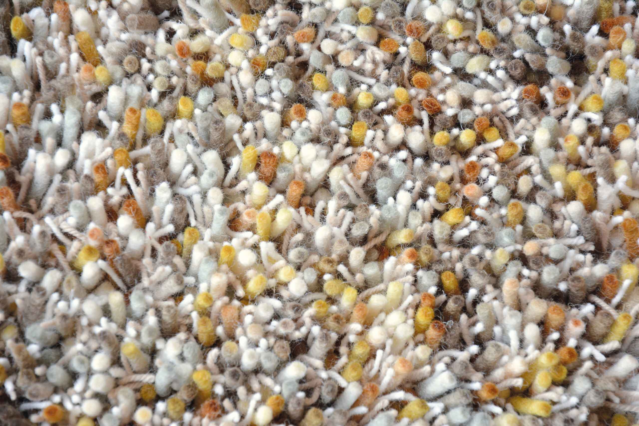 Teppich YOUNG creme-orange mit langem Flor