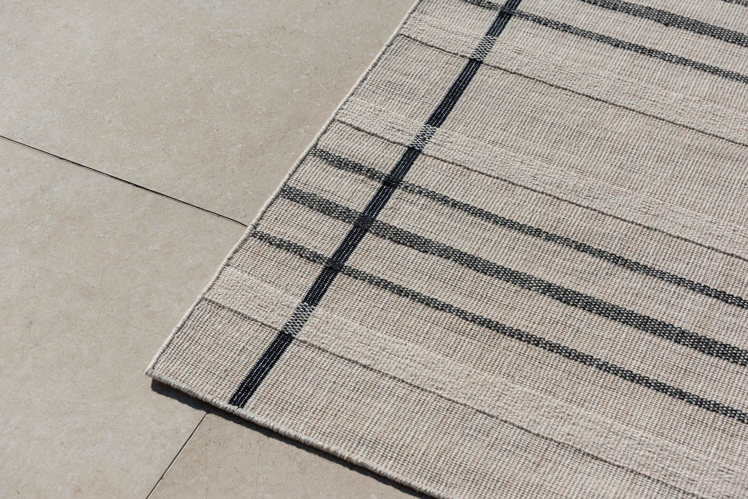 Buitenmat ZONA LINE beige