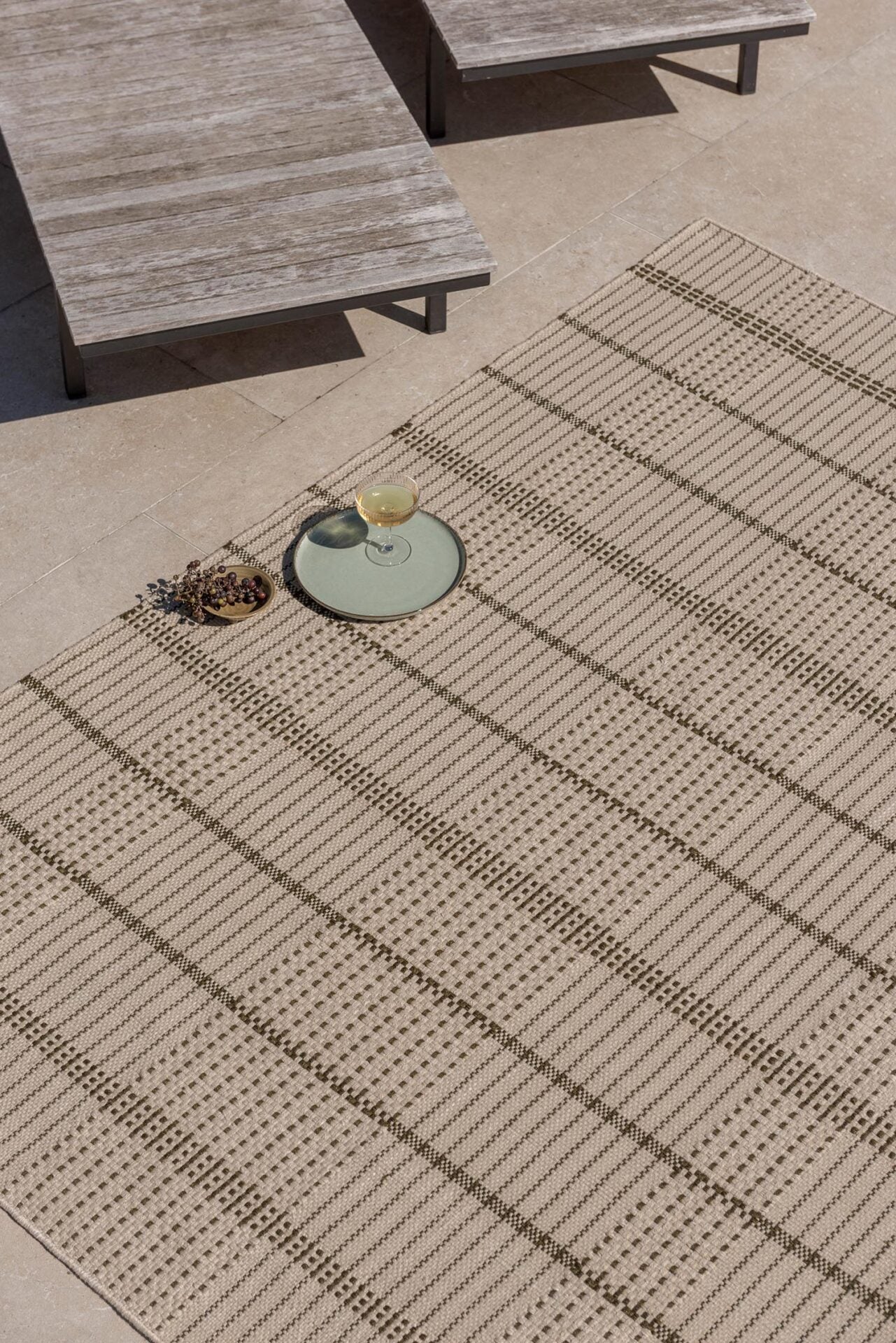 Buitenkleed ZONA STITCH beige-bruin