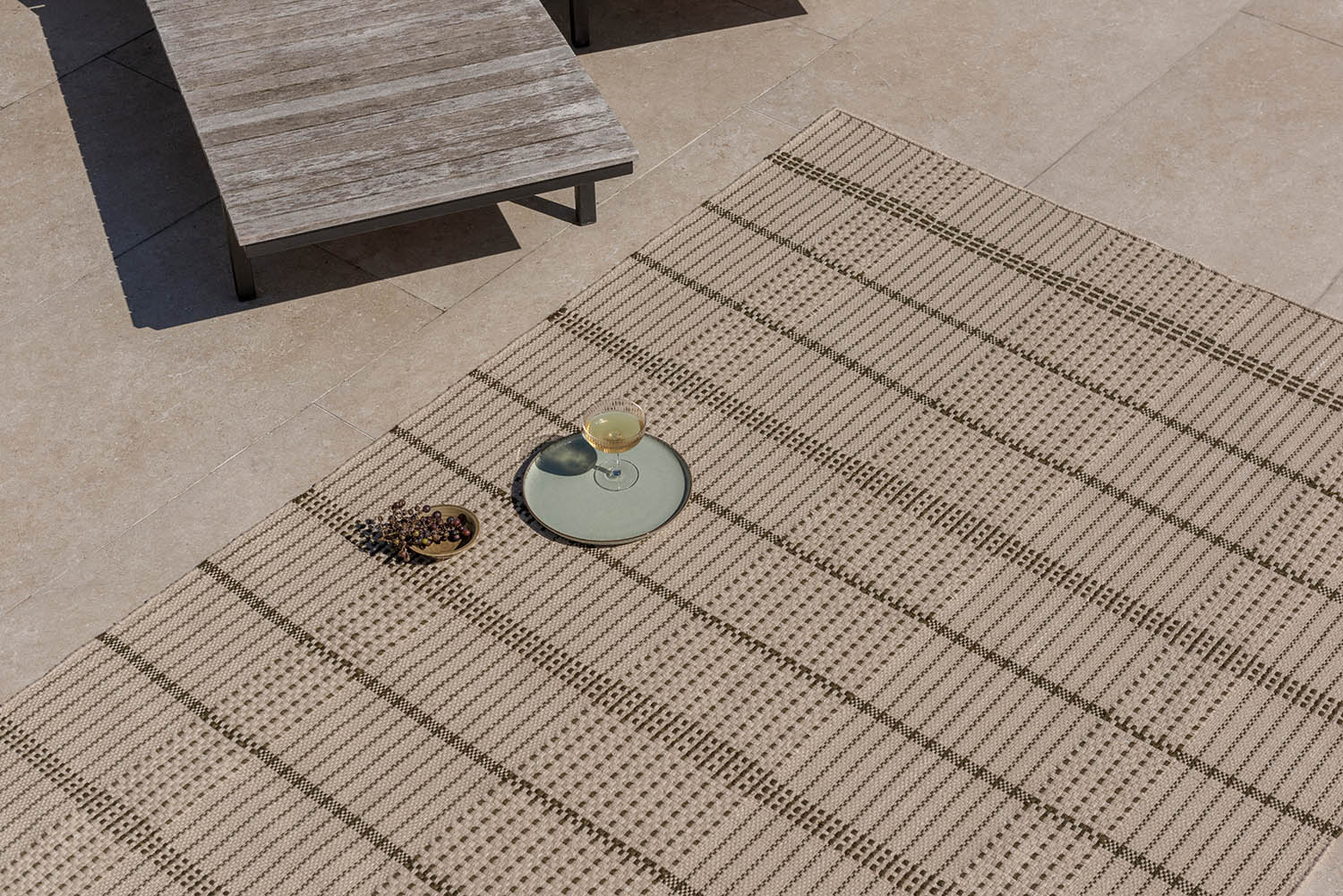 Buitenkleed ZONA STITCH beige-bruin