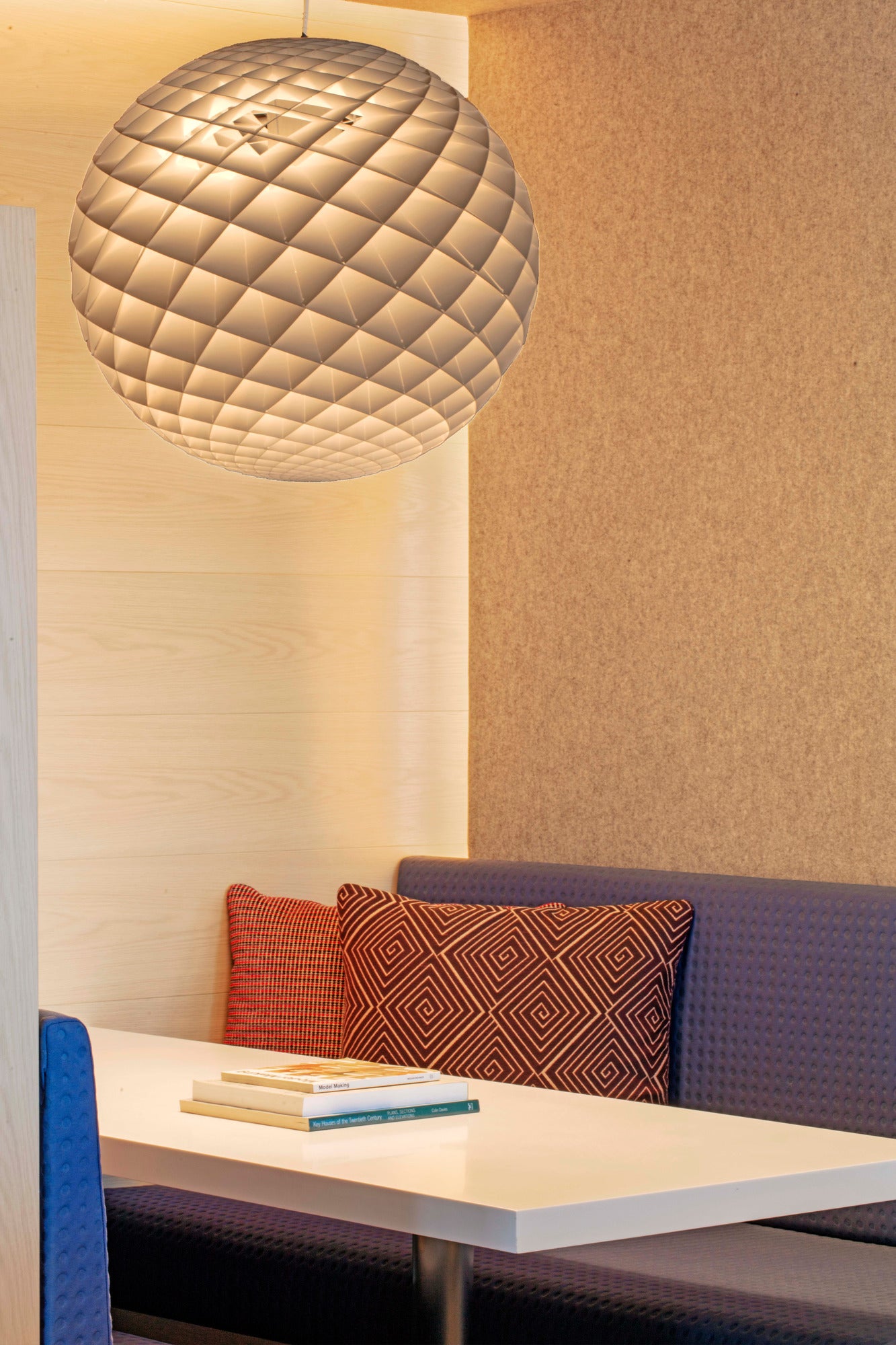 Pendelleuchte PATERA weiß