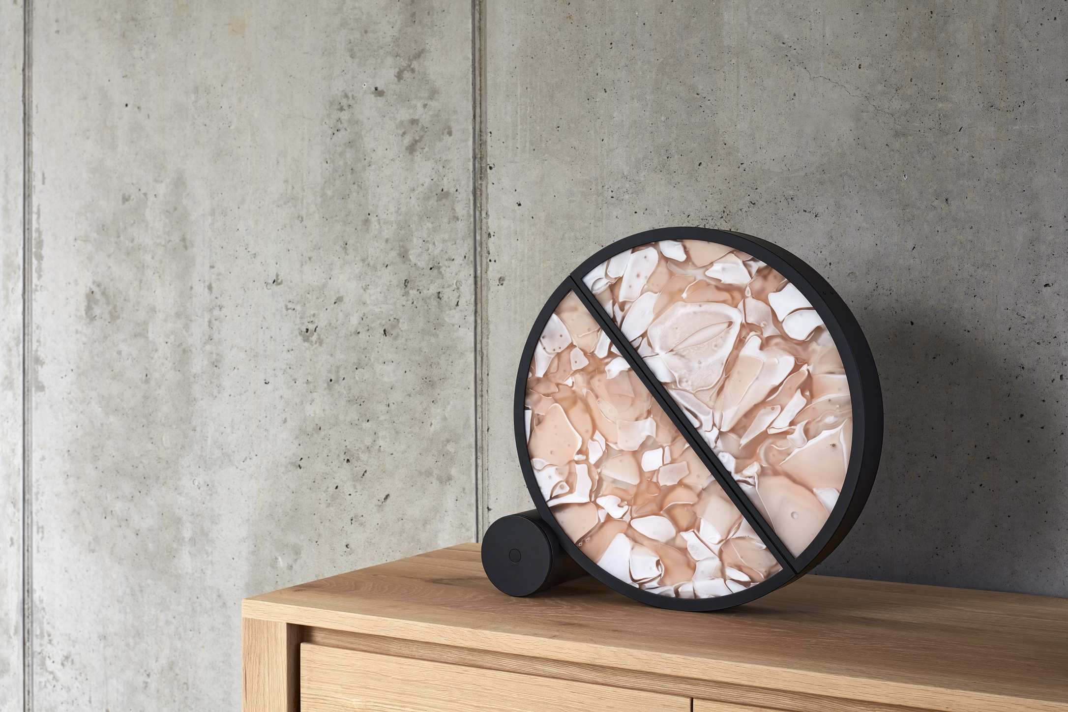 Geometrische Tischlampe Bokisglass glänzendes Glas