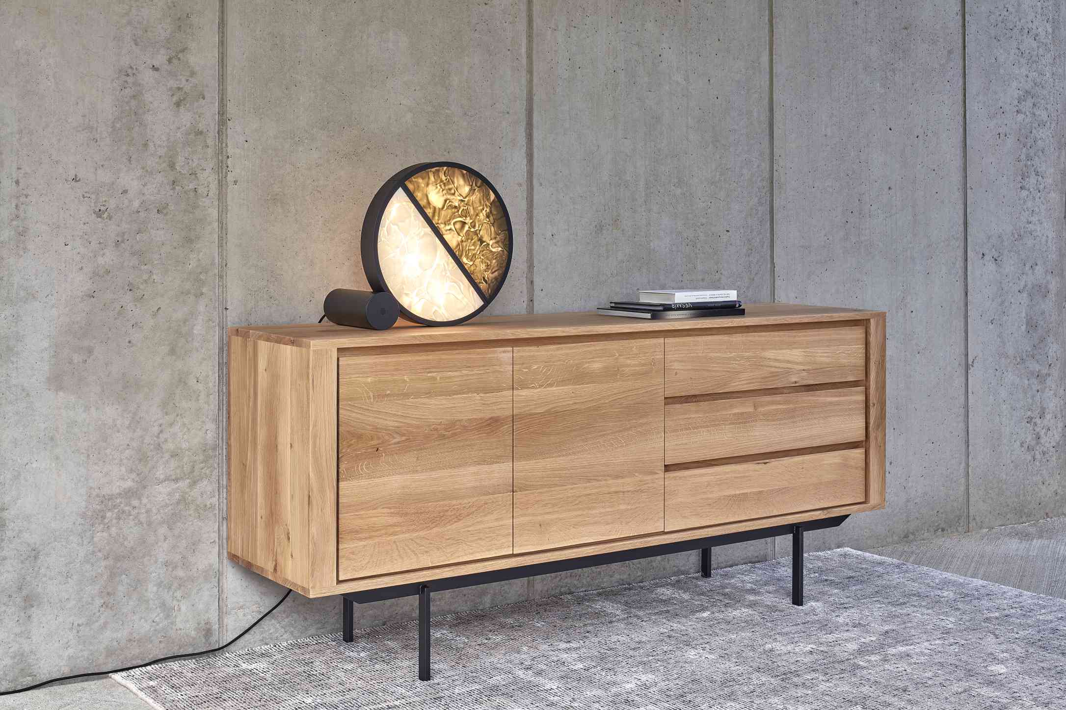 Geometrische Tischlampe Bokisglass glänzendes Glas