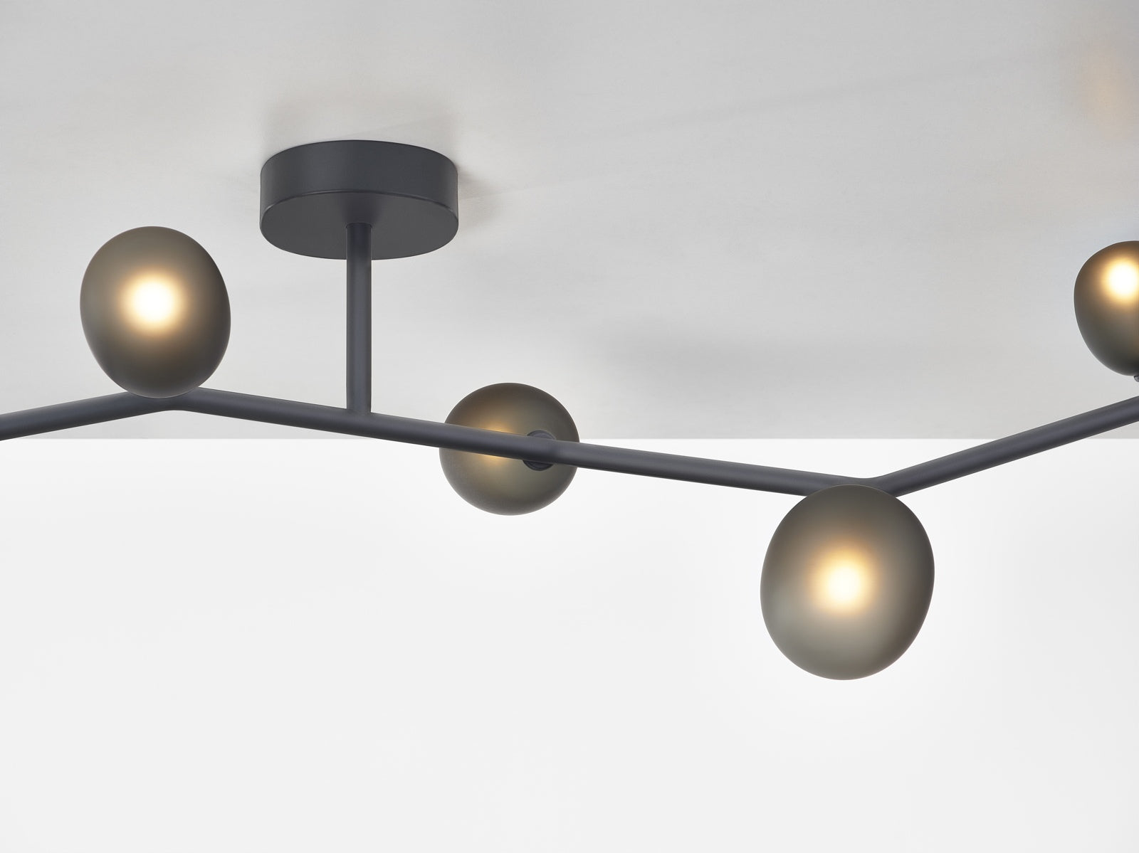 Lampa sufitowa IVY szkło matowe – Brokis