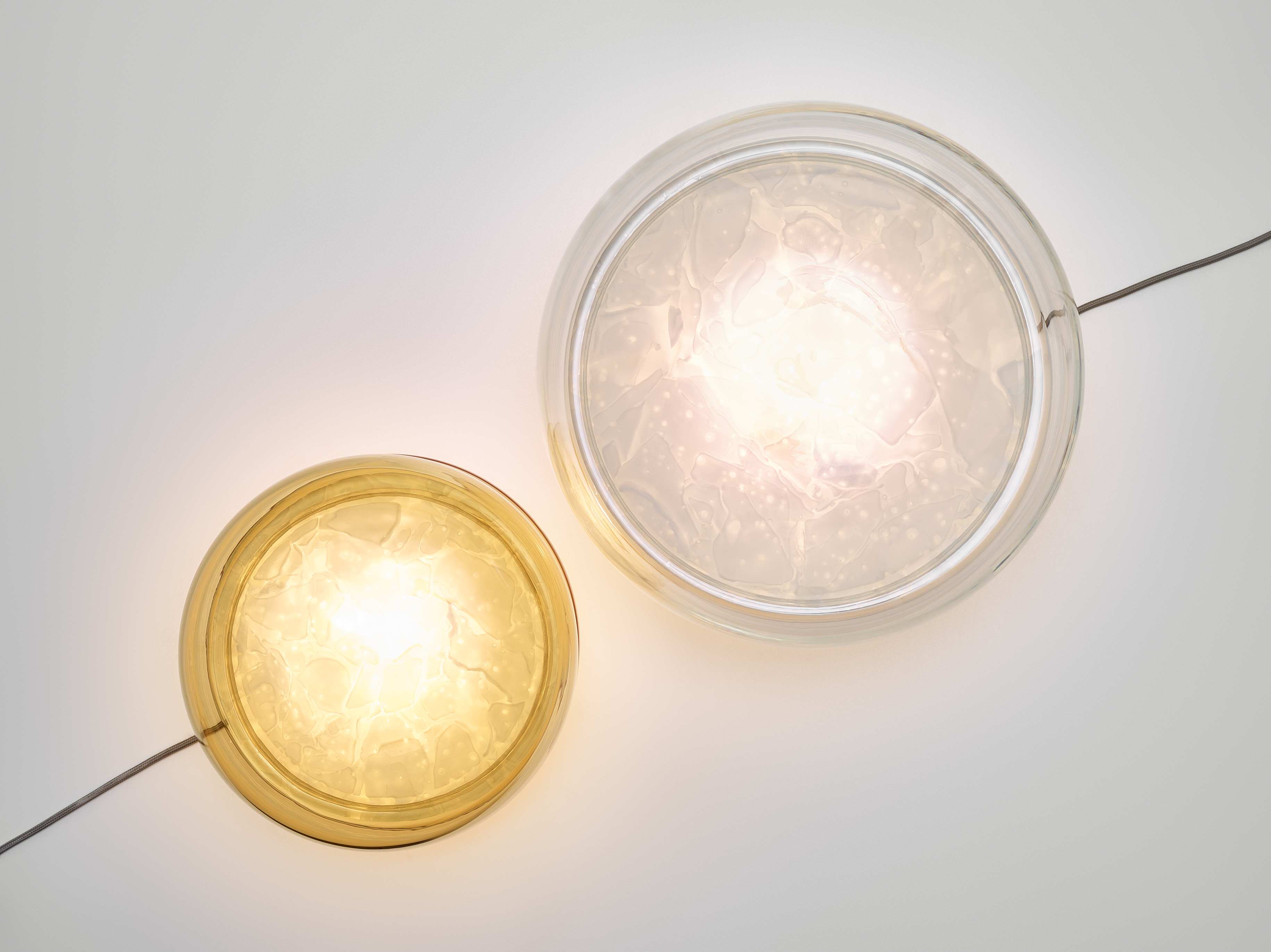 Makkaron -M -Tischlampe aufblasbares Glas mit Onyx