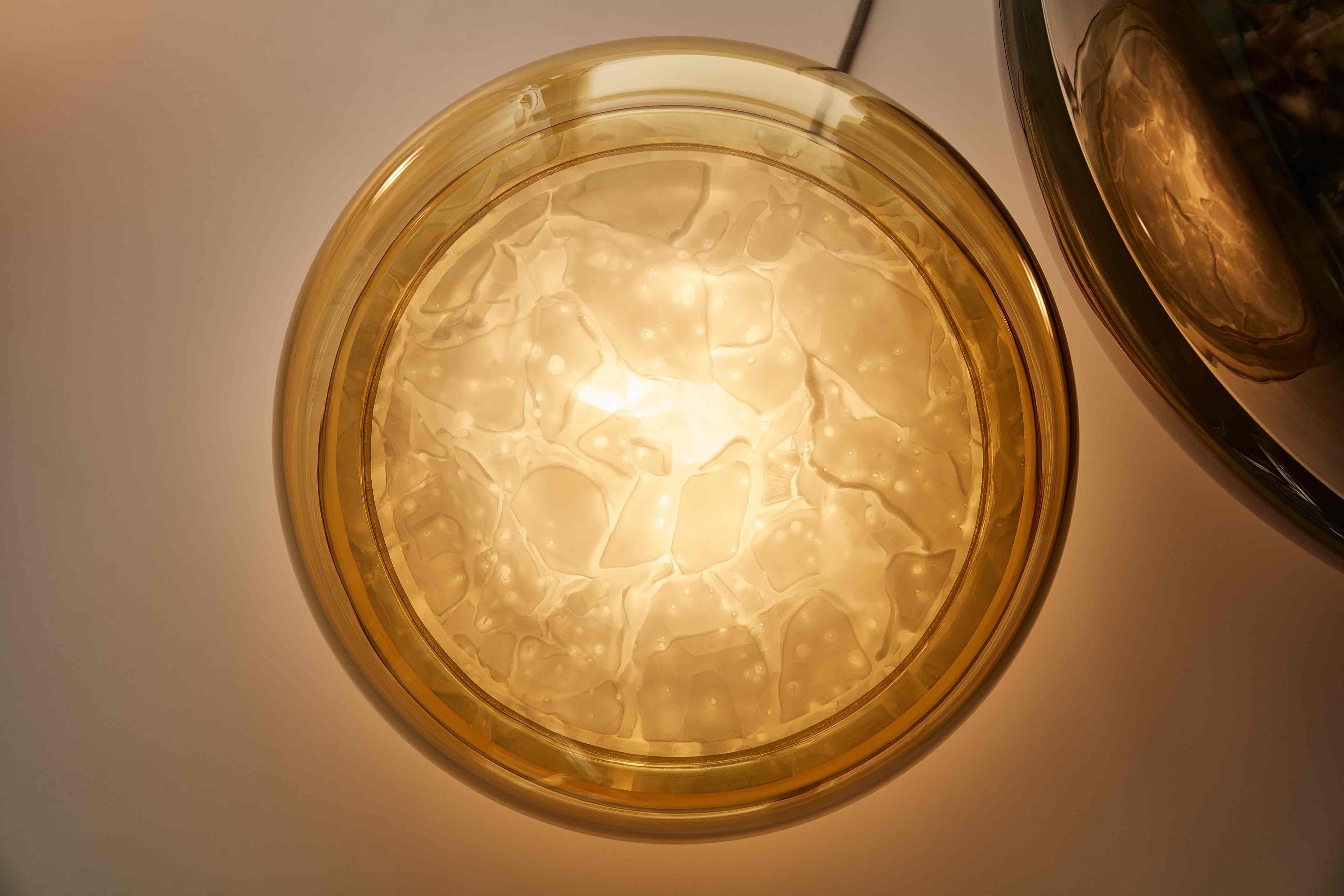 Makkaron -Mini -Tischlampe aufblasbares Glas mit Onyx