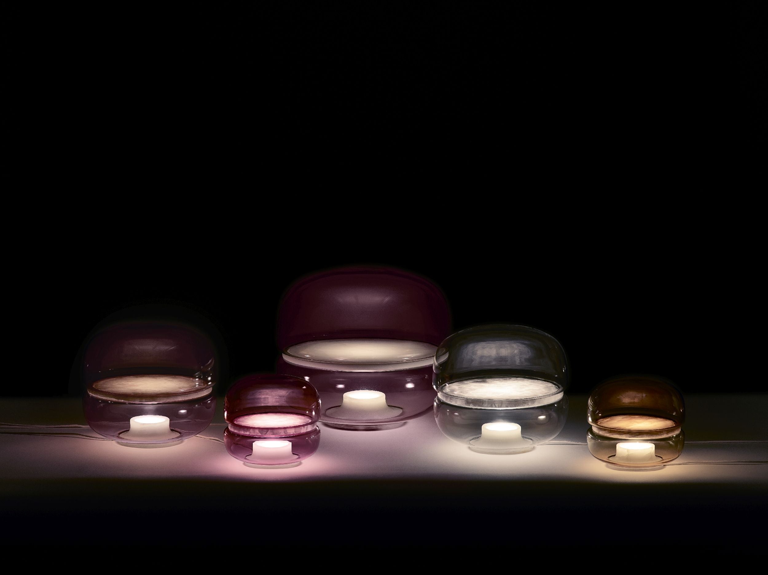 Lampa stołowa MACARON L dmuchane szkło z onyksem – Brokis