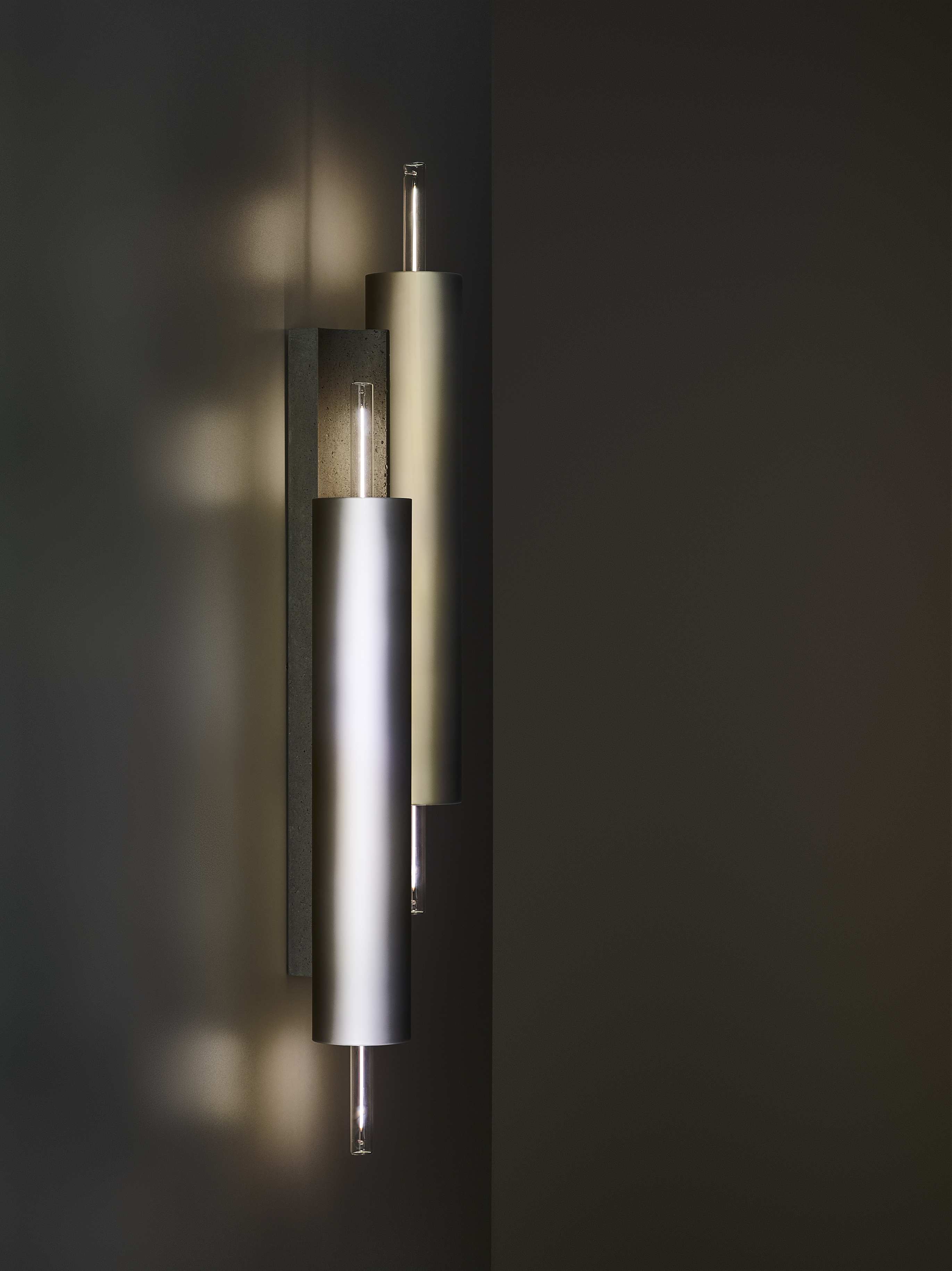 Wandlamp OVERLAY beton