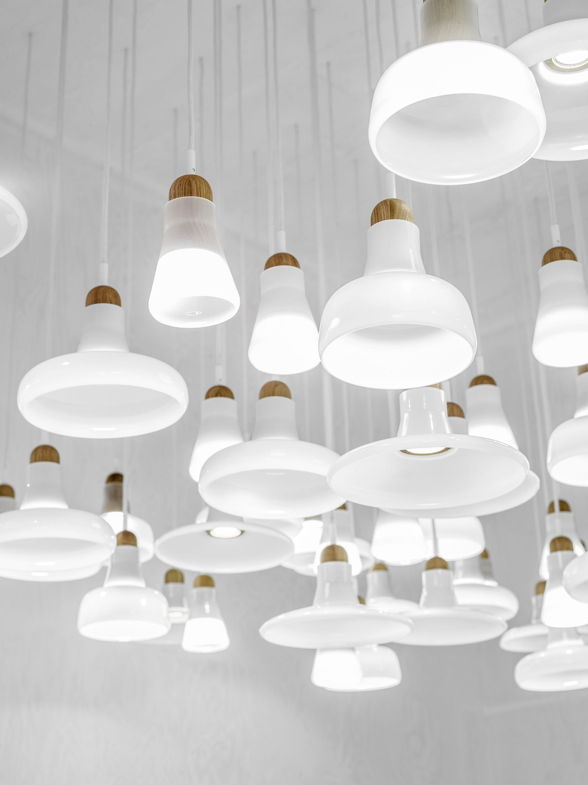 Schatten PC895 Schatten PC895 glänzendes Glas