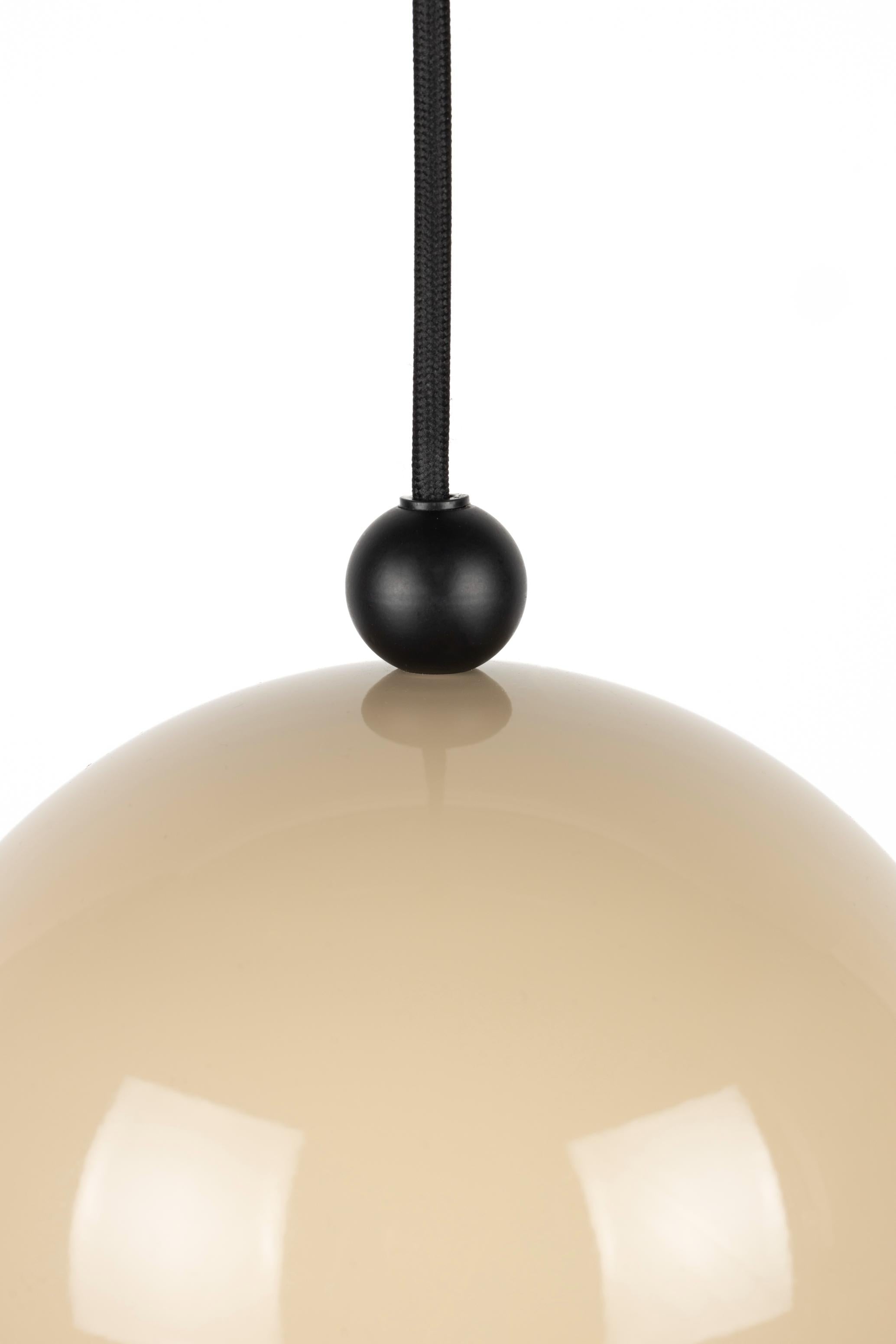Hanglamp BUMBLE beige met zwarte afwerking