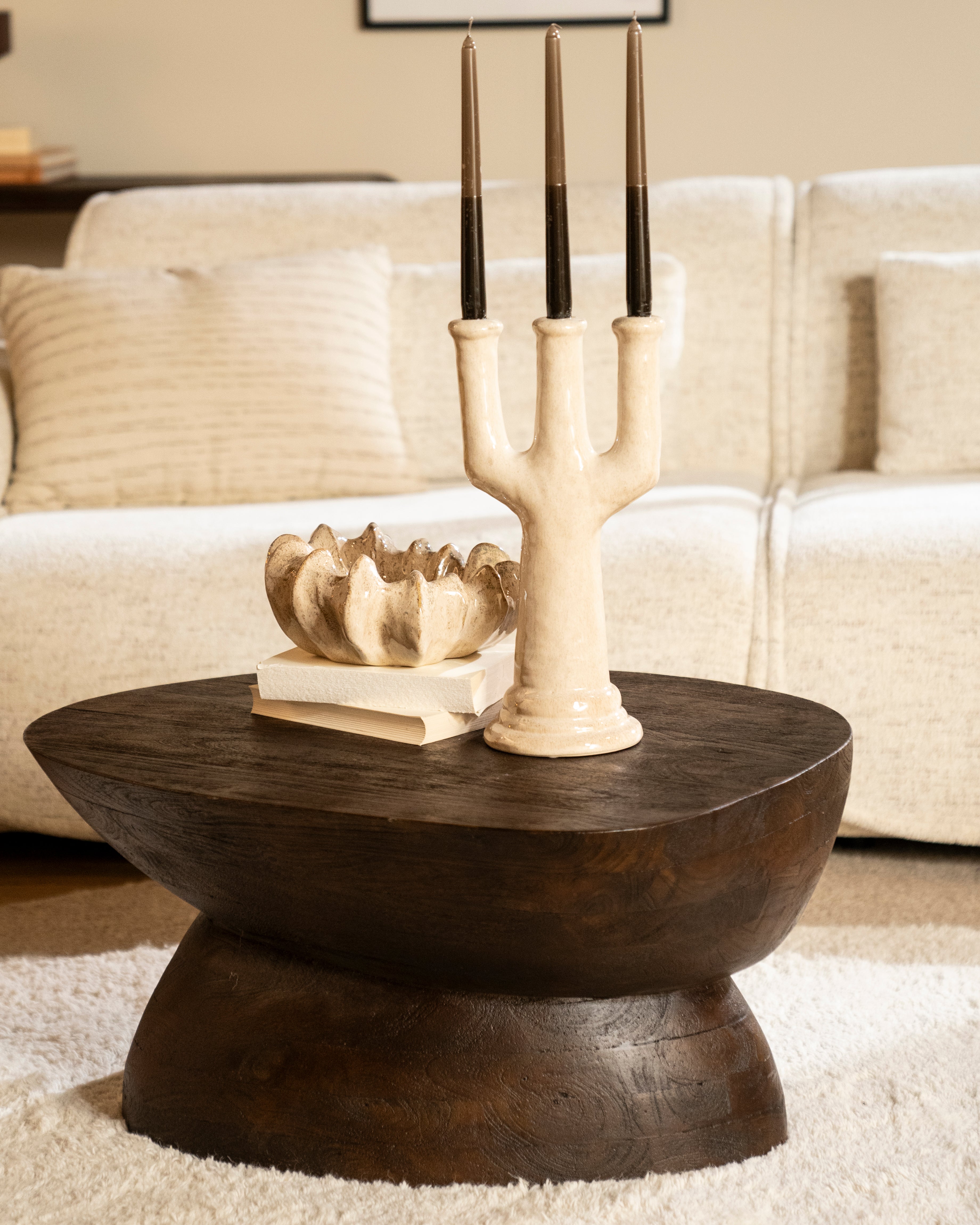 Koffietafel COBBLE donkerbruin mango hout