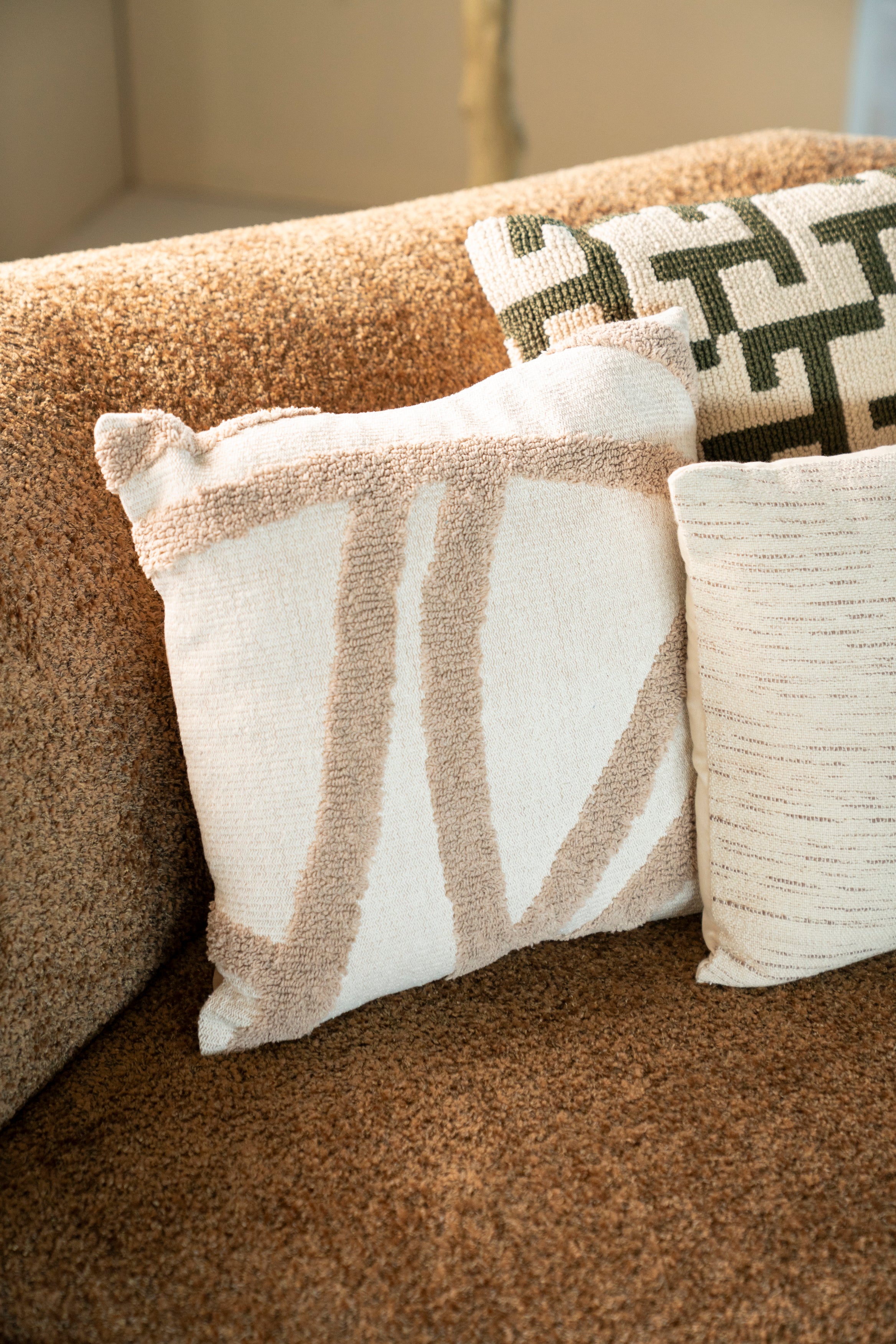 MAJANI Cushion Beige