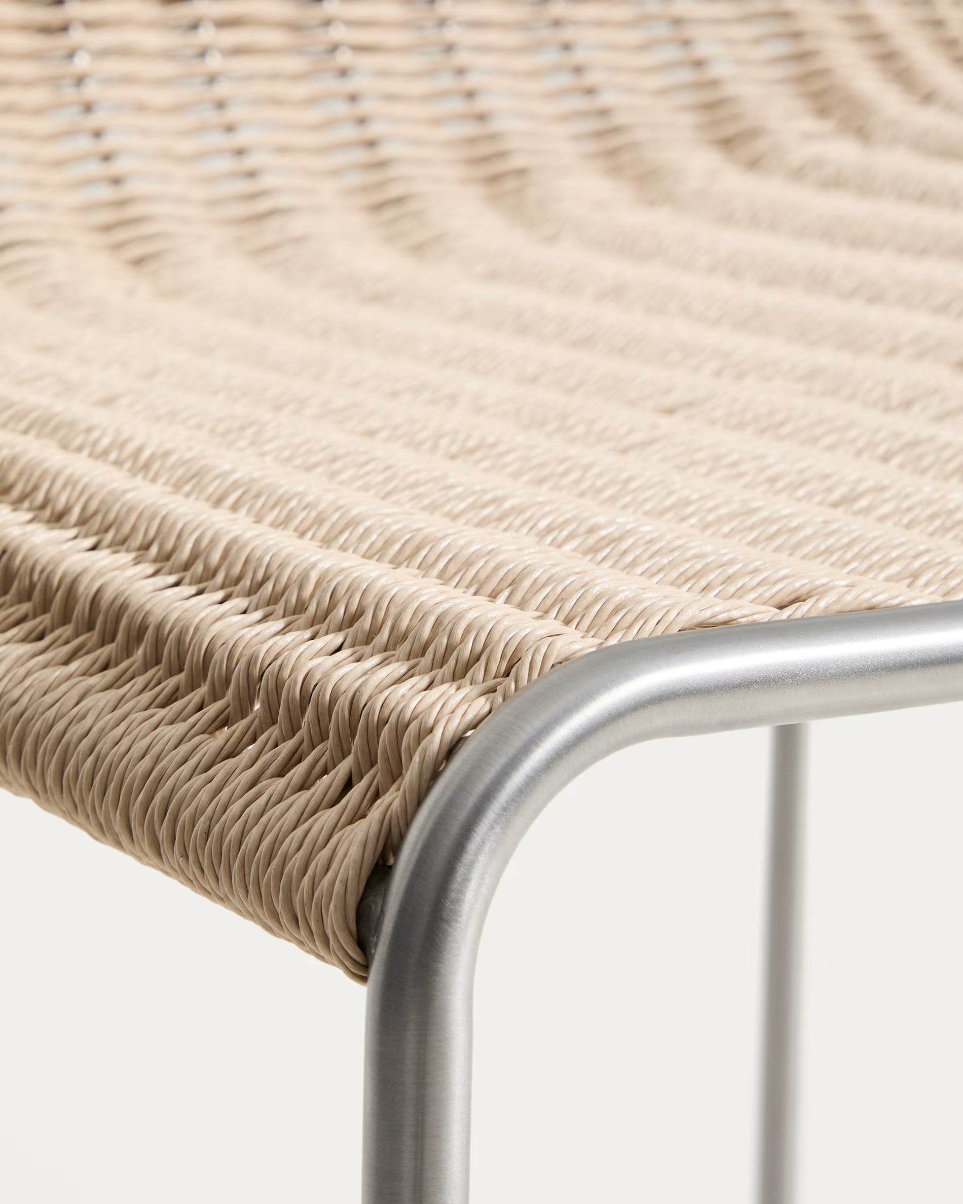 Buitenbarstoel TAVARI beige met stalen basis