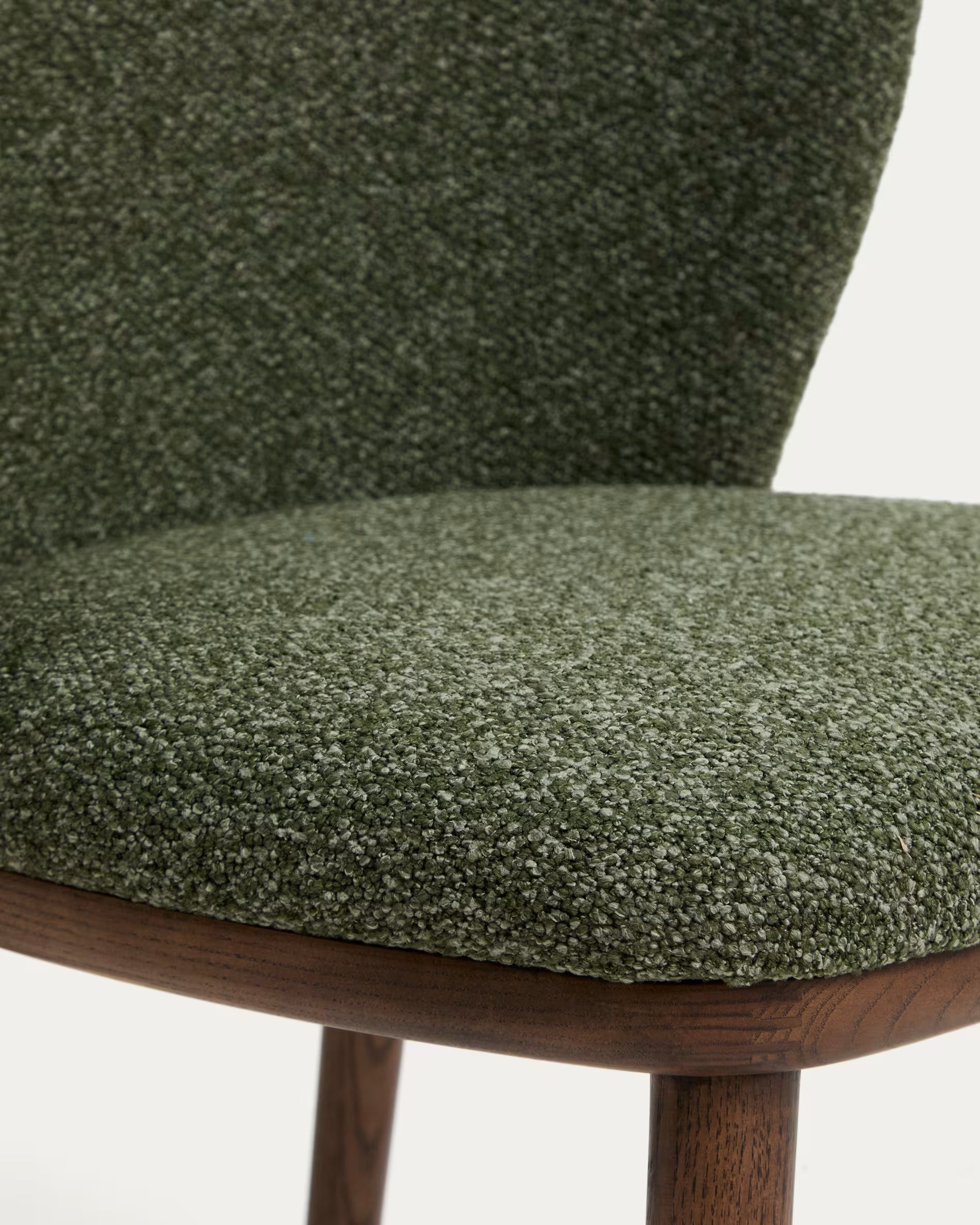 Barhocker CISELIA dunkelgrüner Chenille mit dunklem Eschenfuß