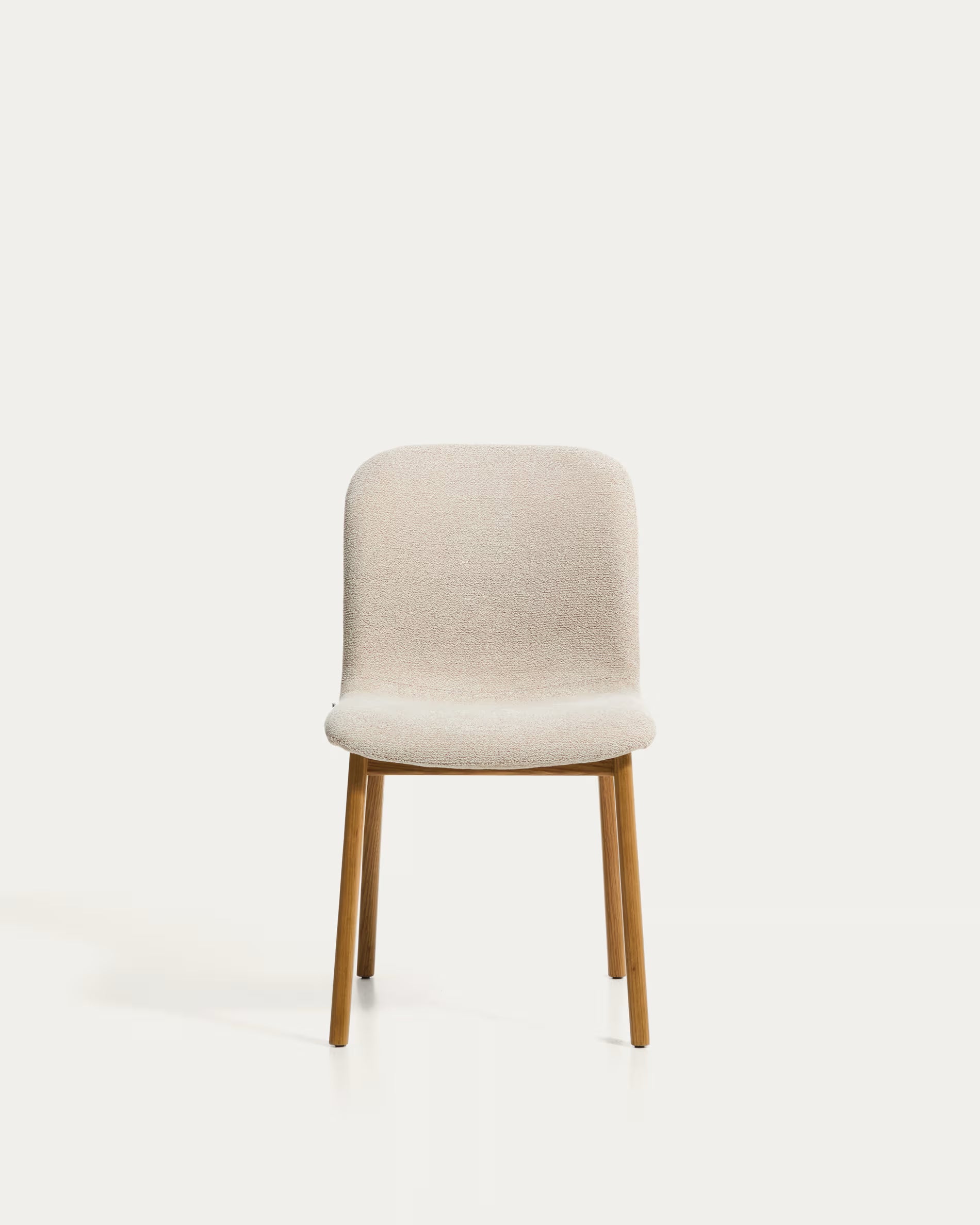 ELNOR stoel beige chenille met eiken basis